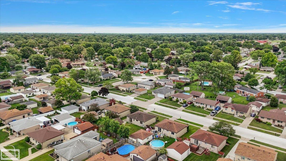 16209 Secretariat Street, Roseville, MI 48066 — Photo 47