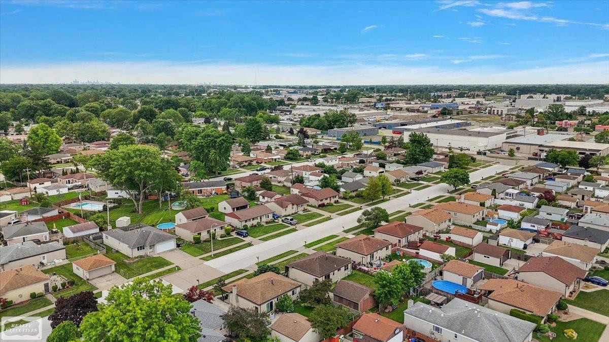 16209 Secretariat Street, Roseville, MI 48066 — Photo 49