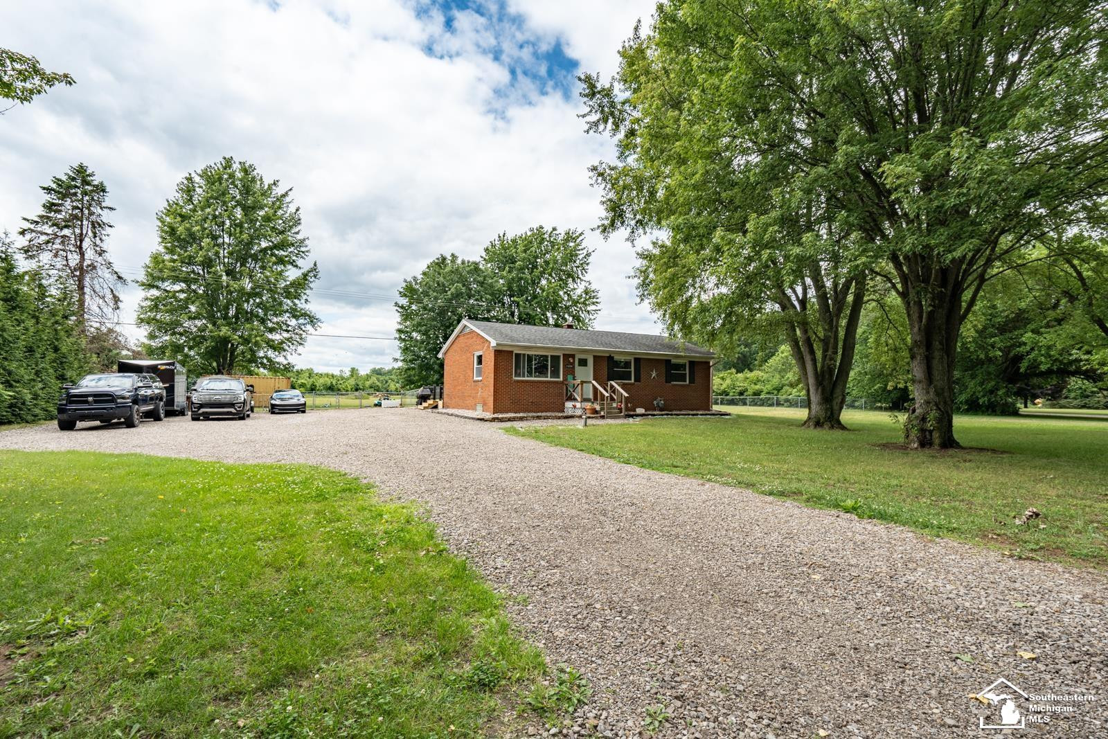 14454 Dixon Road, Dundee, MI 48131 — Photo 3