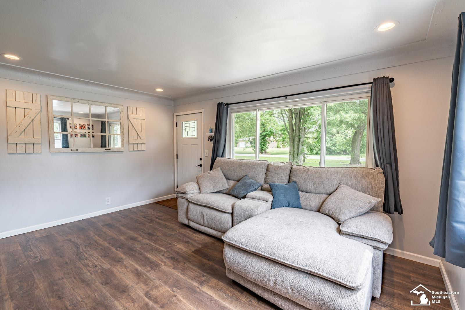 14454 Dixon Road, Dundee, MI 48131 — Photo 11