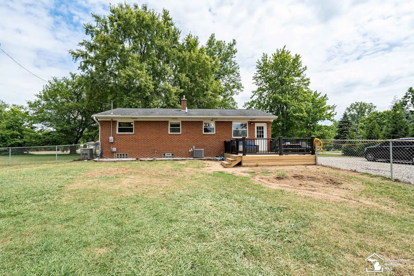 14454 Dixon Road, Dundee, MI 48131 — Photo 30