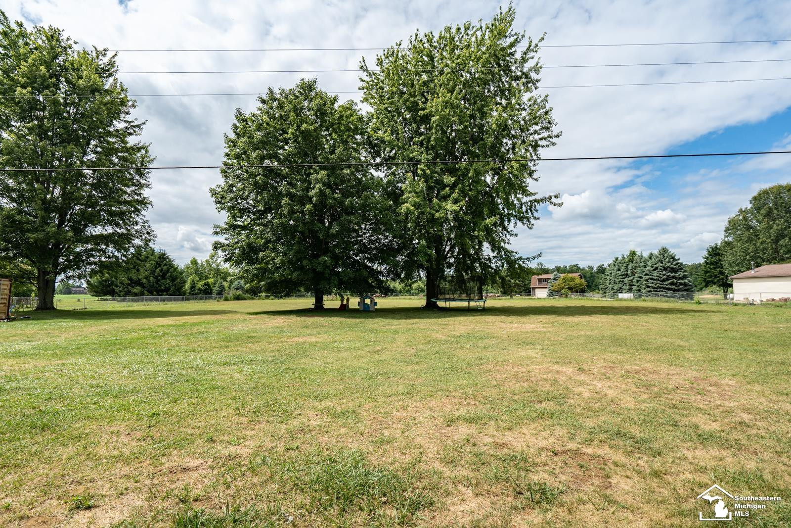 14454 Dixon Road, Dundee, MI 48131 — Photo 31