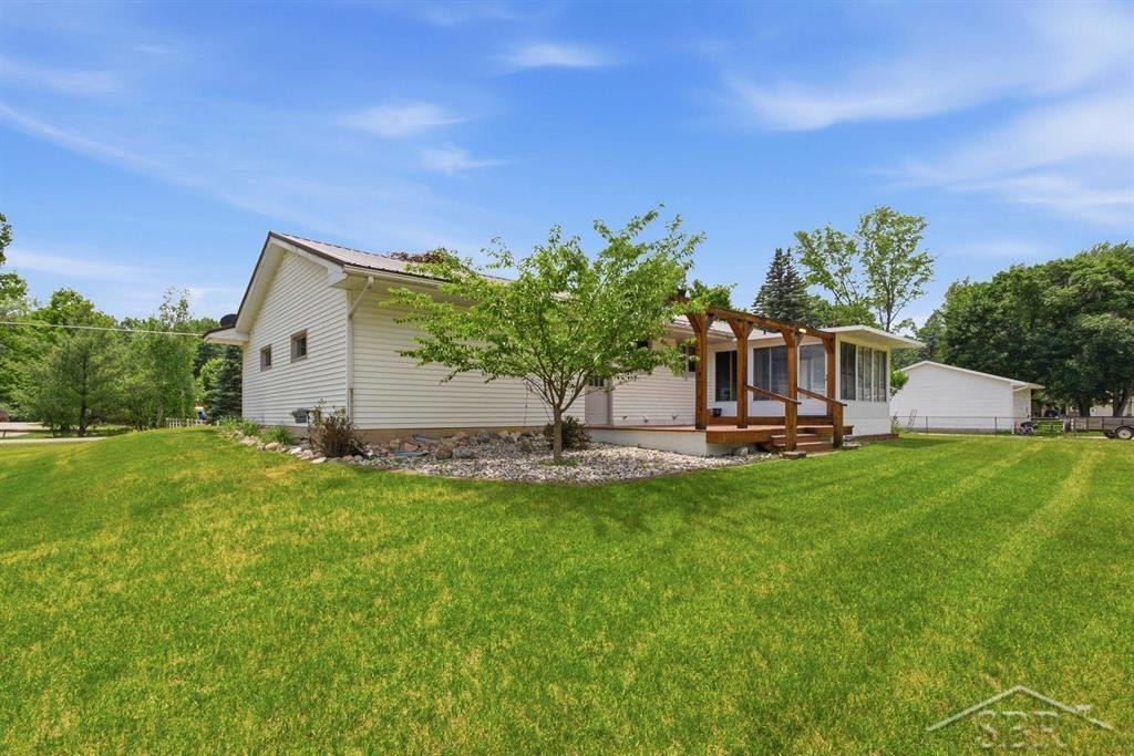 3448 Clendening Road, Gladwin, MI 48624 — Photo 4