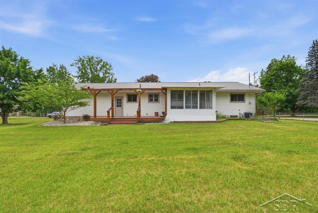 3448 Clendening Road, Gladwin, MI 48624 — Photo 5
