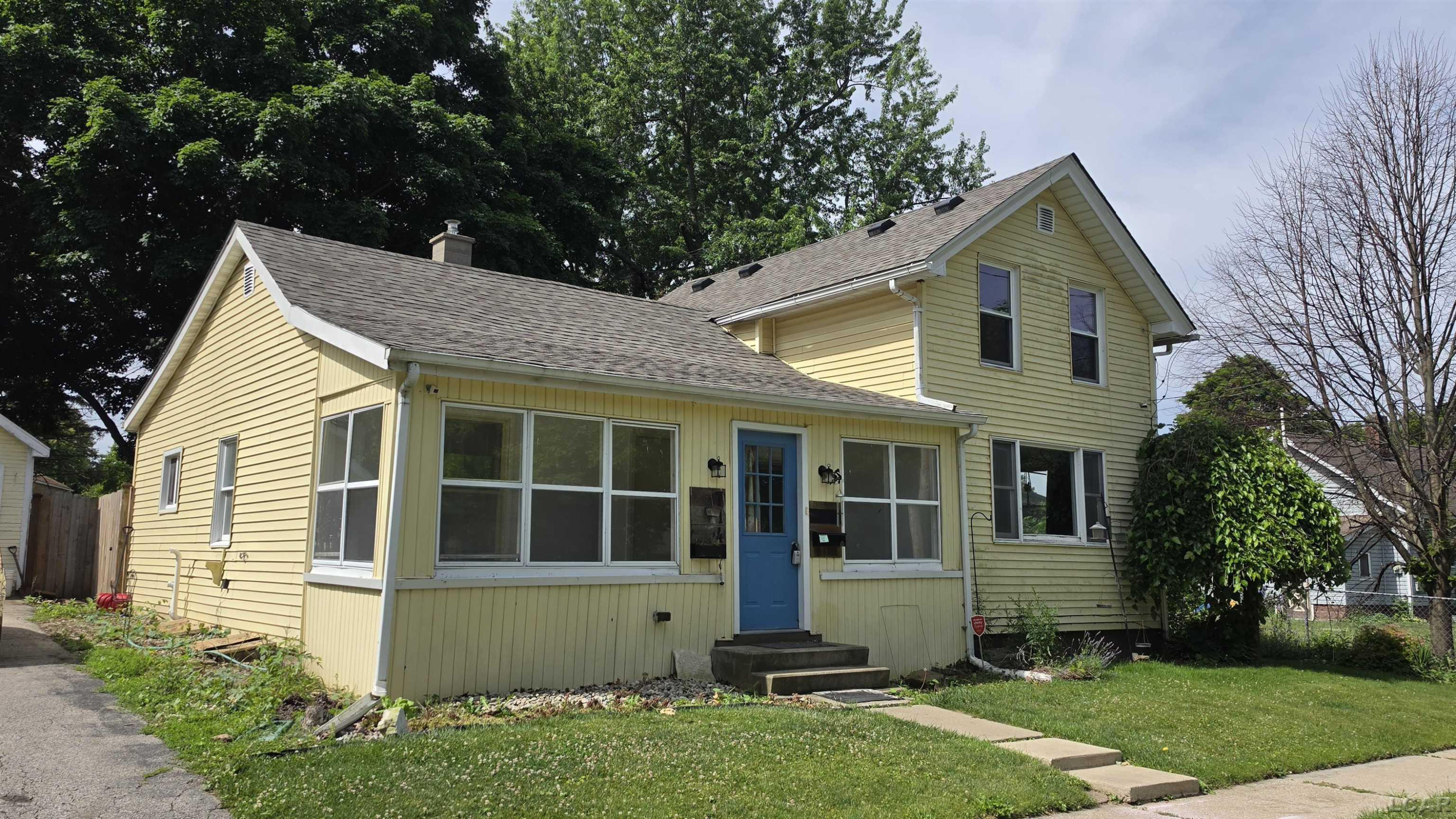 714 Mulberry Street, Adrian, MI 49221 — Photo 2