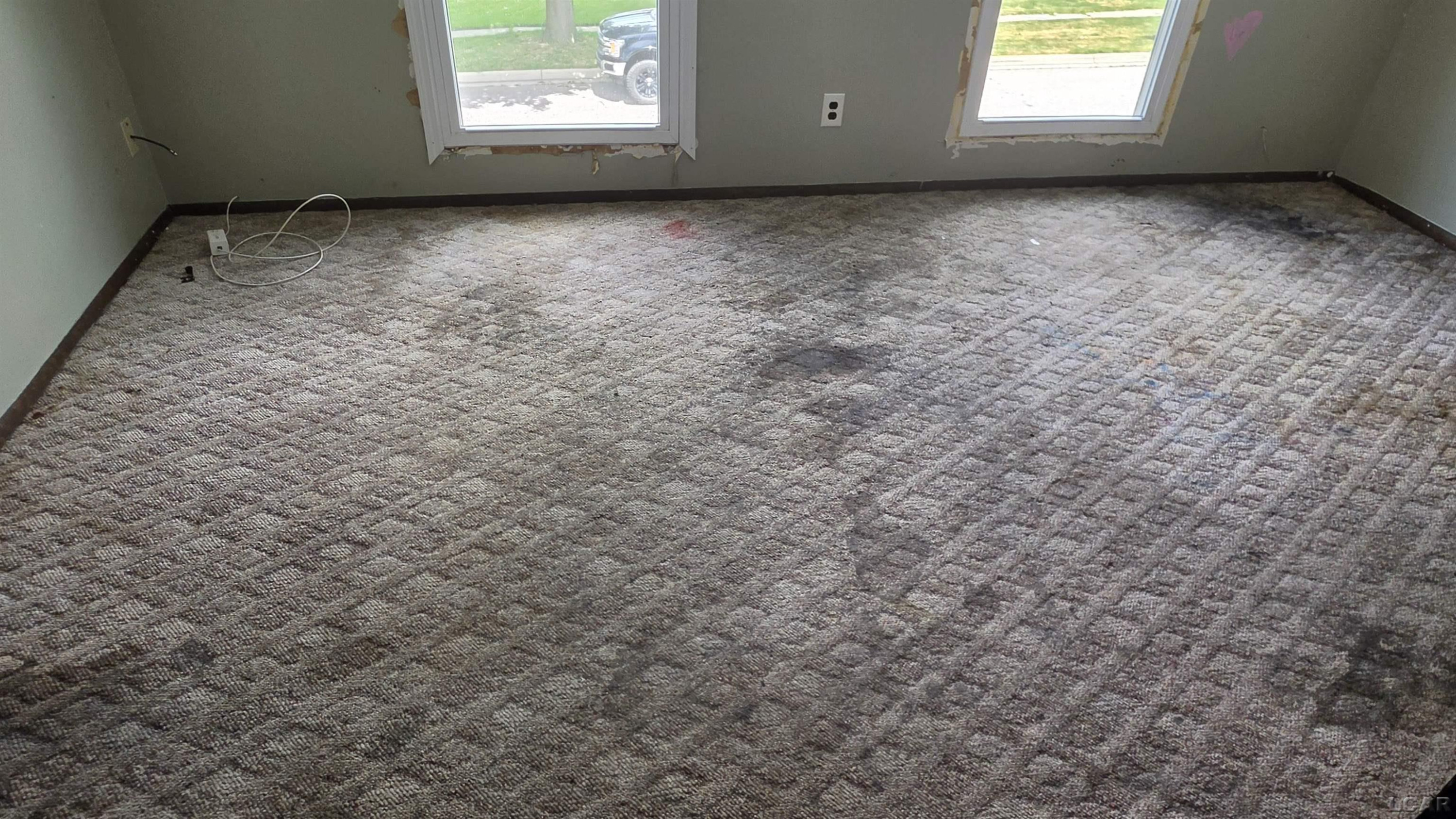 714 Mulberry Street, Adrian, MI 49221 — Photo 32