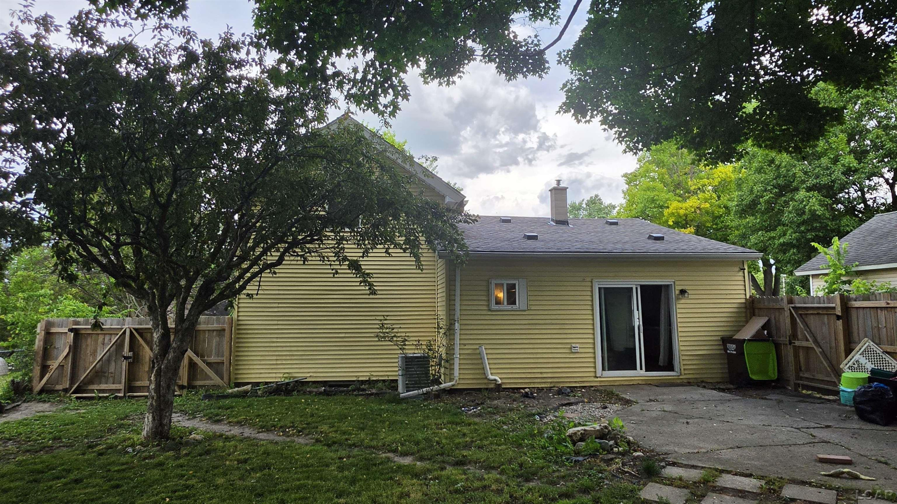 714 Mulberry Street, Adrian, MI 49221 — Photo 39