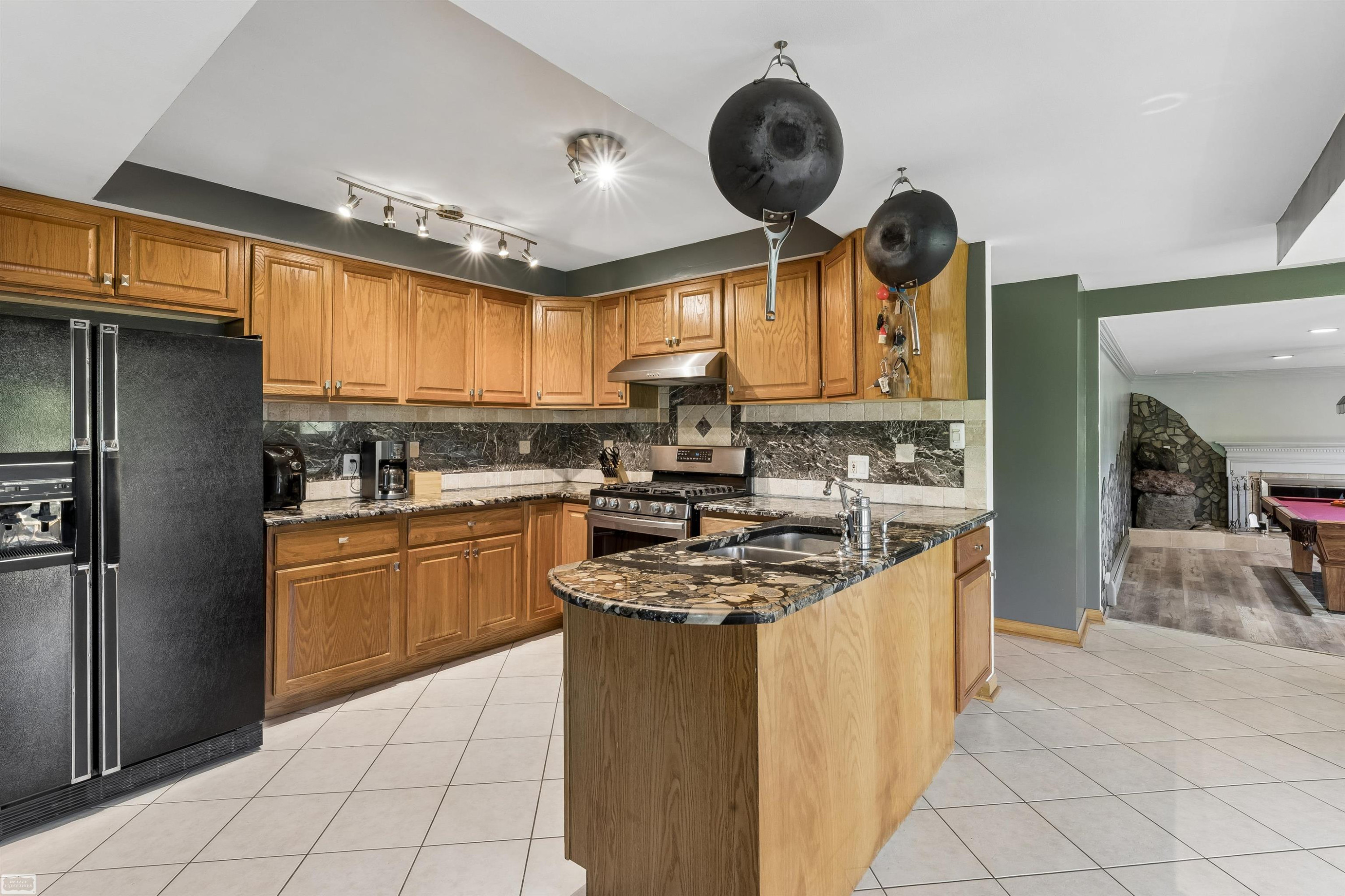 28697 South River Road, MI — Photo 16