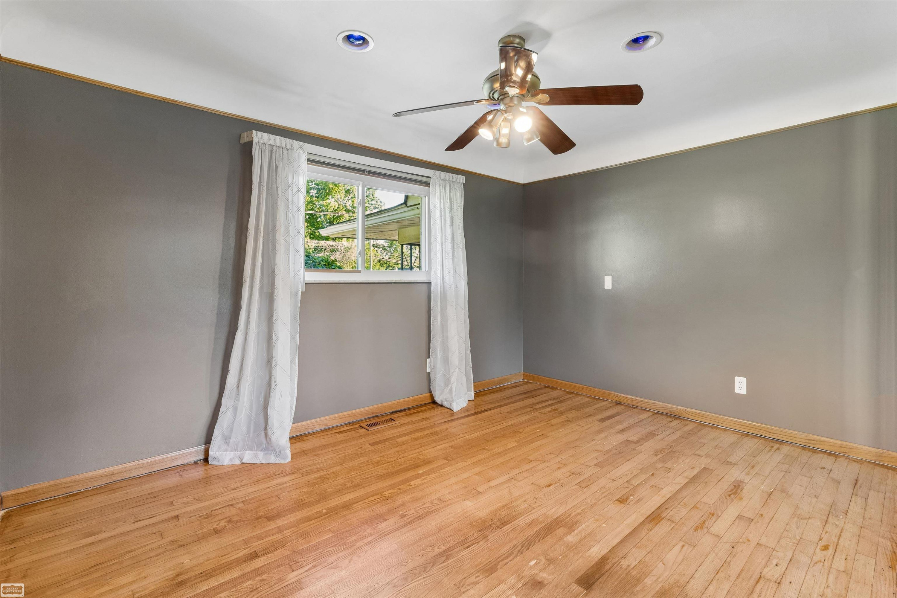 28697 South River Road, MI — Photo 25