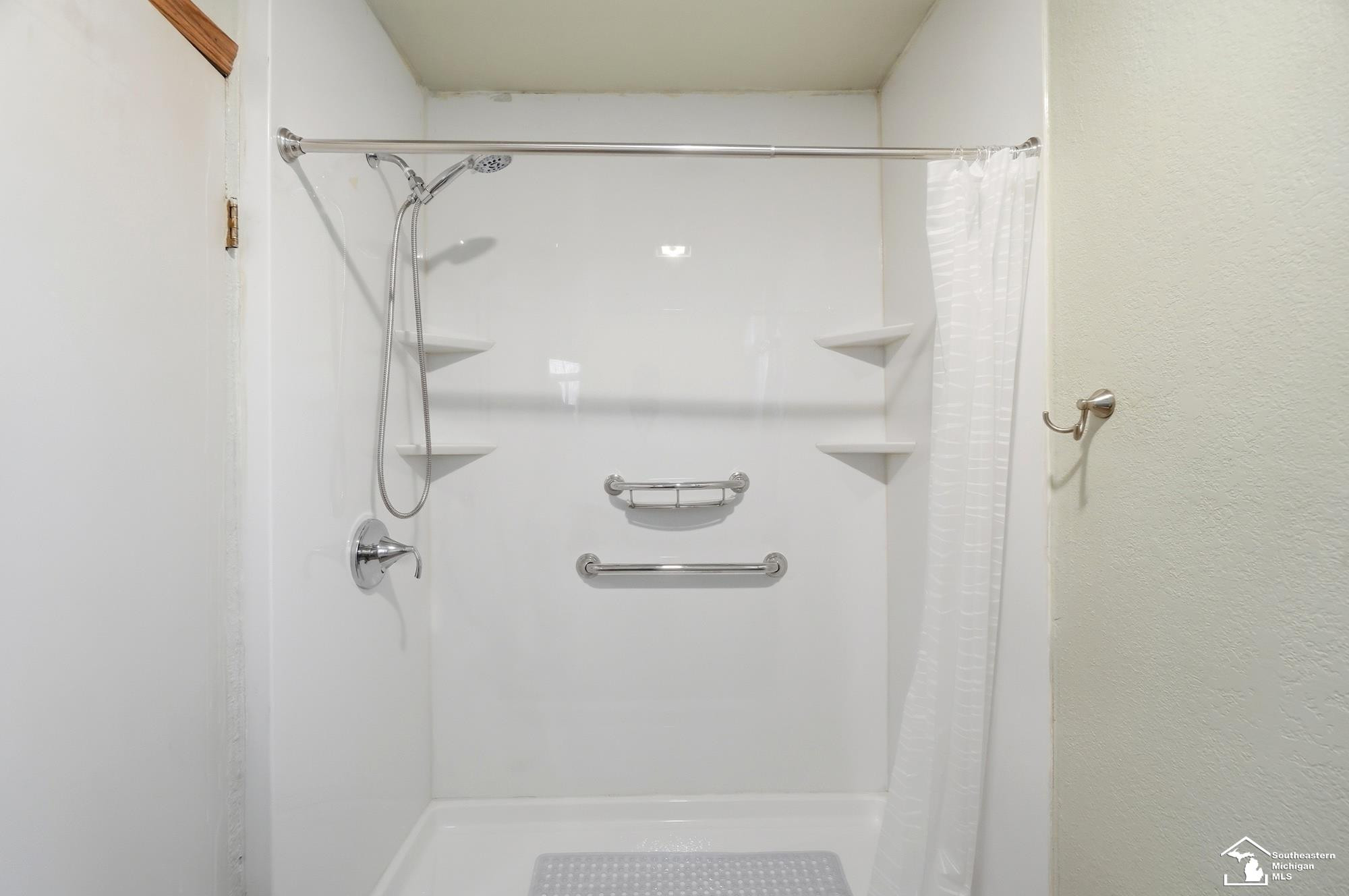 943 E 4th Street, Monroe, MI 48161 — Photo 27