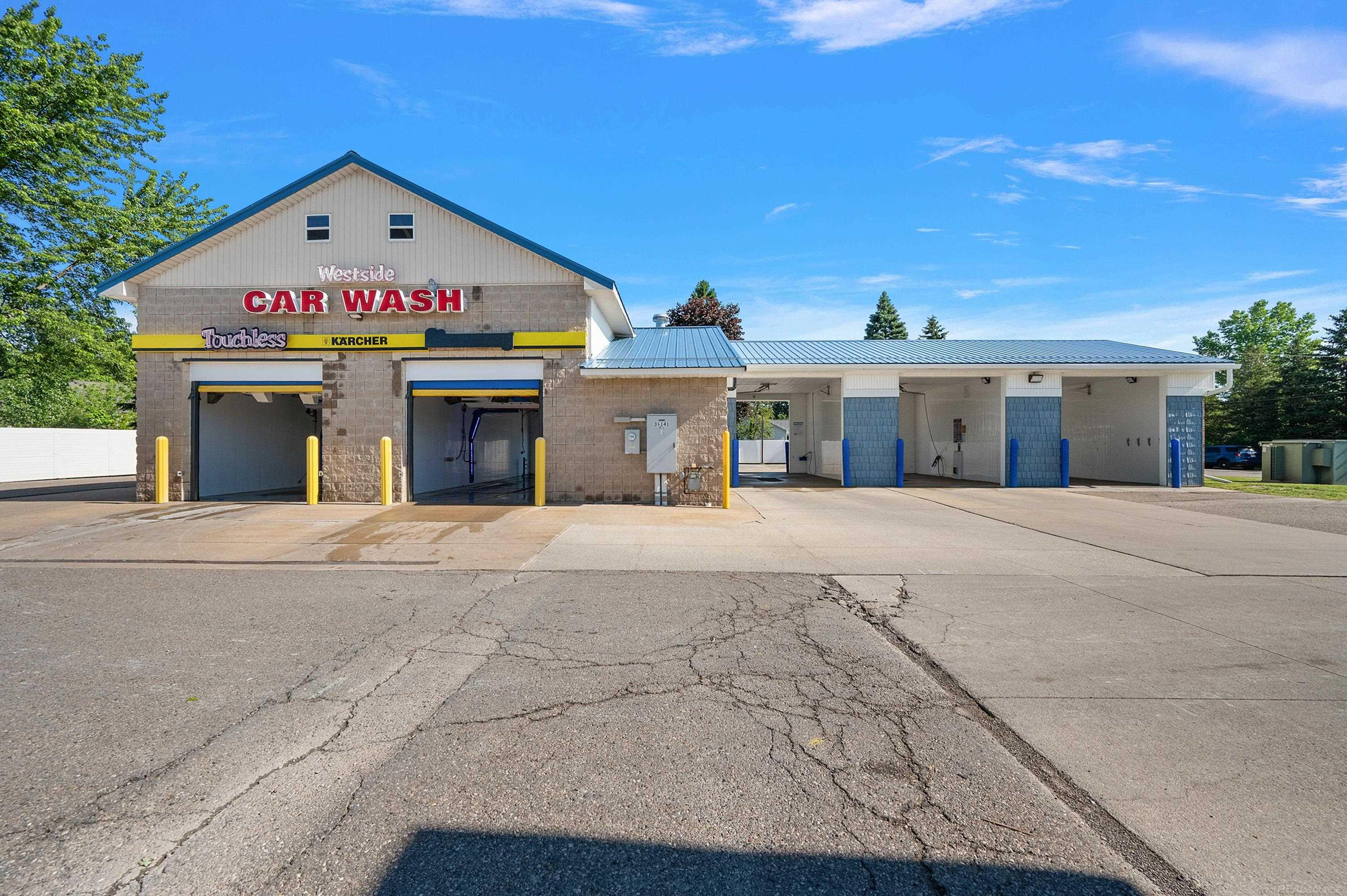 35141 Division Road, Richmond, MI 48062