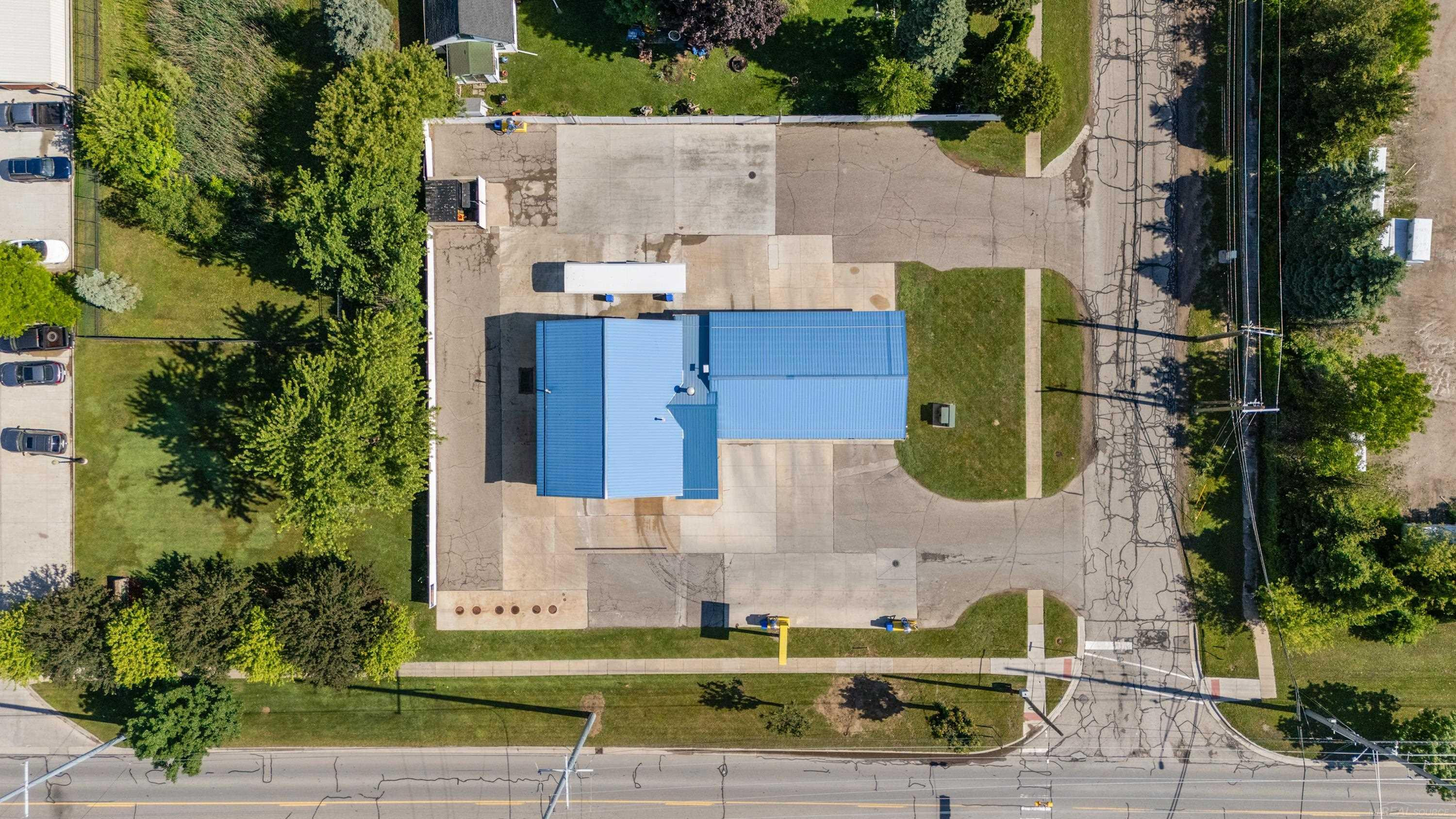 35141 Division Road, Richmond, MI 48062 — Photo 8