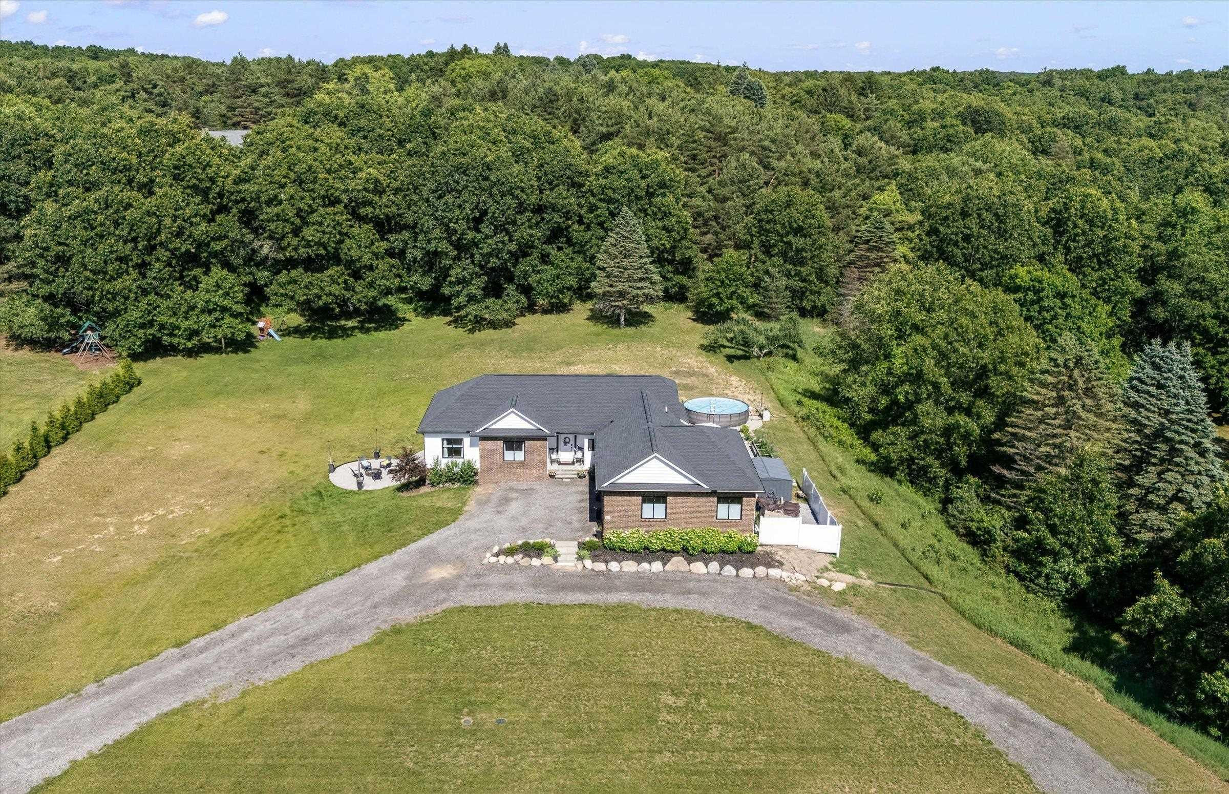 370 Windridge Lane, Ortonville, MI 48462 — Photo 2
