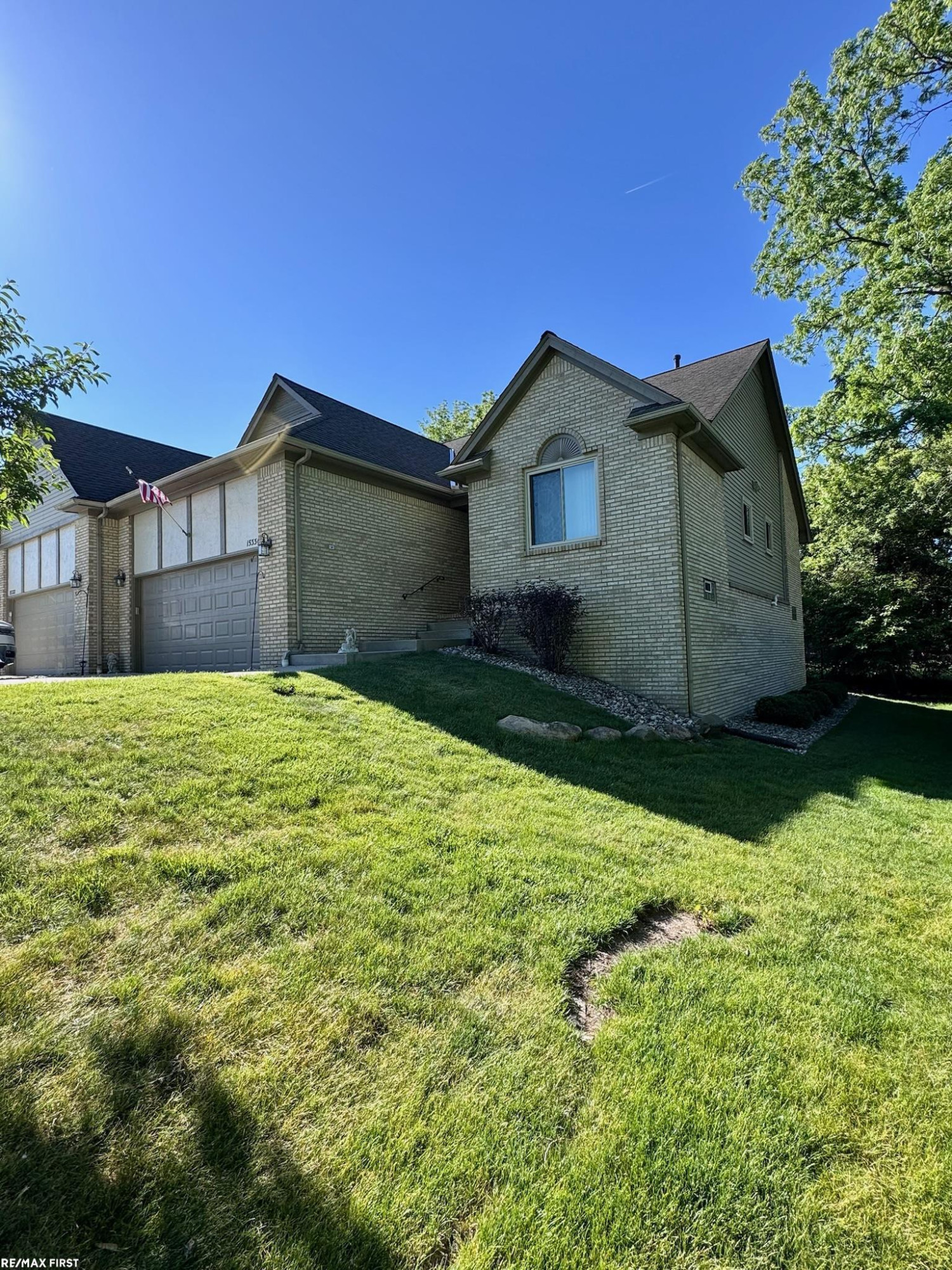 15330 Pebble Pointe Court, Clinton Twp, MI 48038 — Photo 29