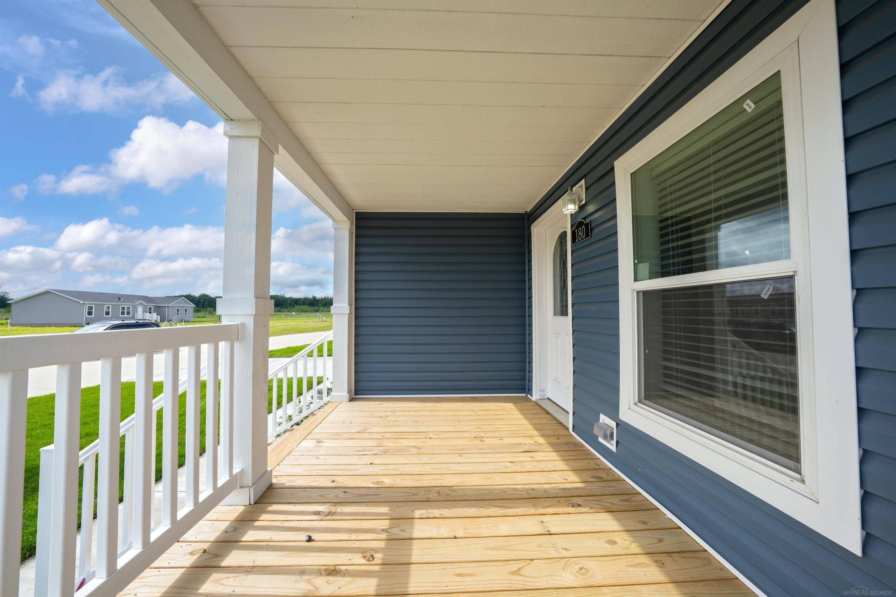 180 Riviera Drive, Lapeer, MI 48446 — Photo 2