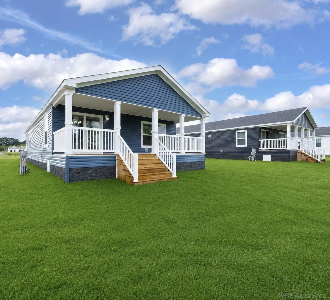 180 Riviera Drive, Lapeer, MI 48446 — Photo 3