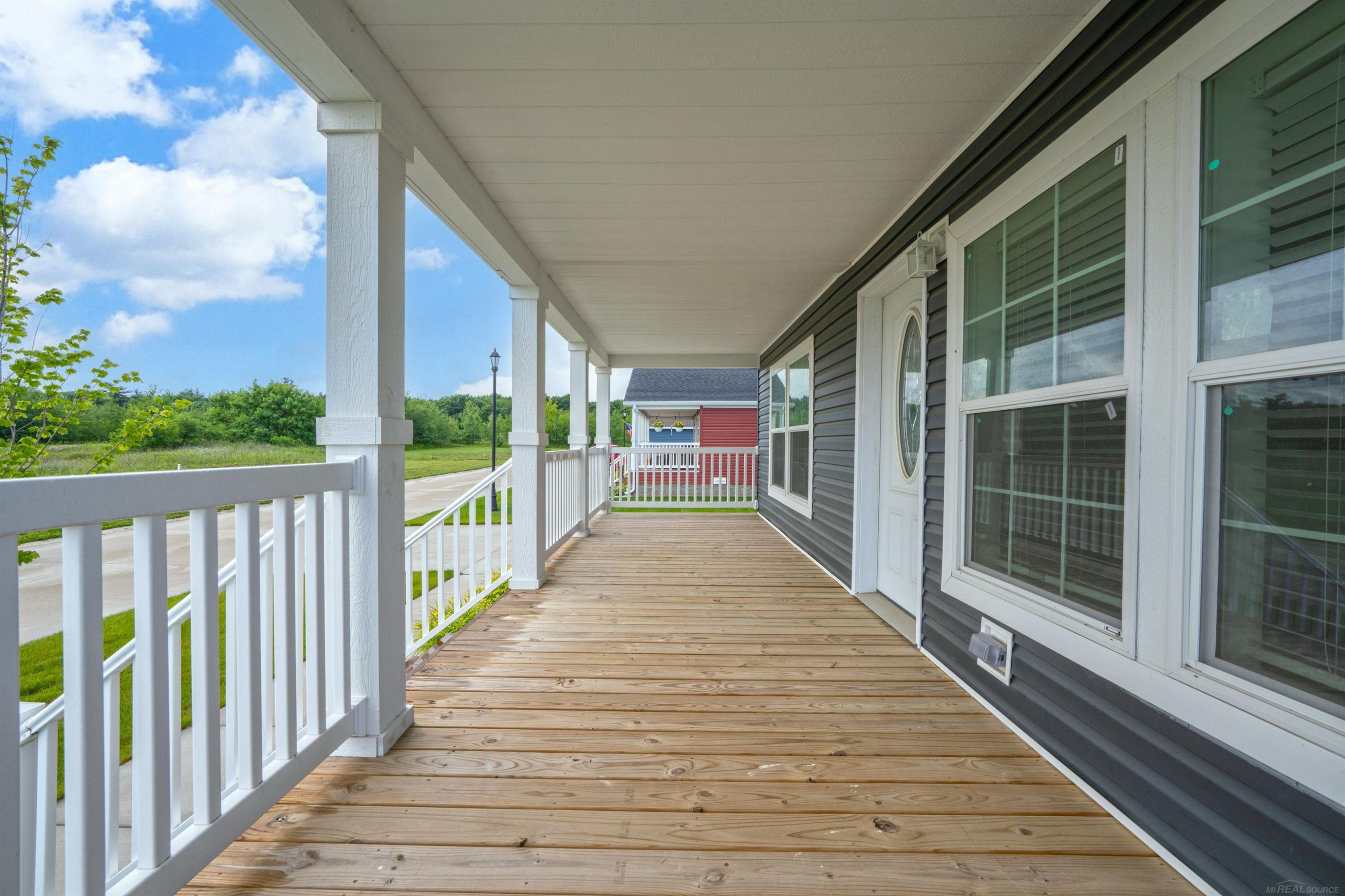 262 Riviera Drive, Lapeer, MI 48446 — Photo 3