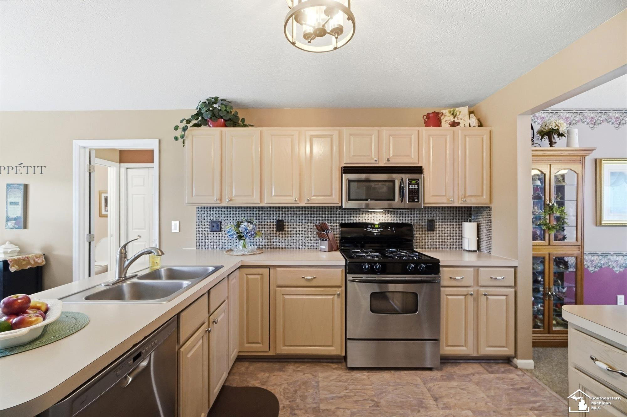 4548 Partridge Lane, Newport, MI 48166 — Photo 17