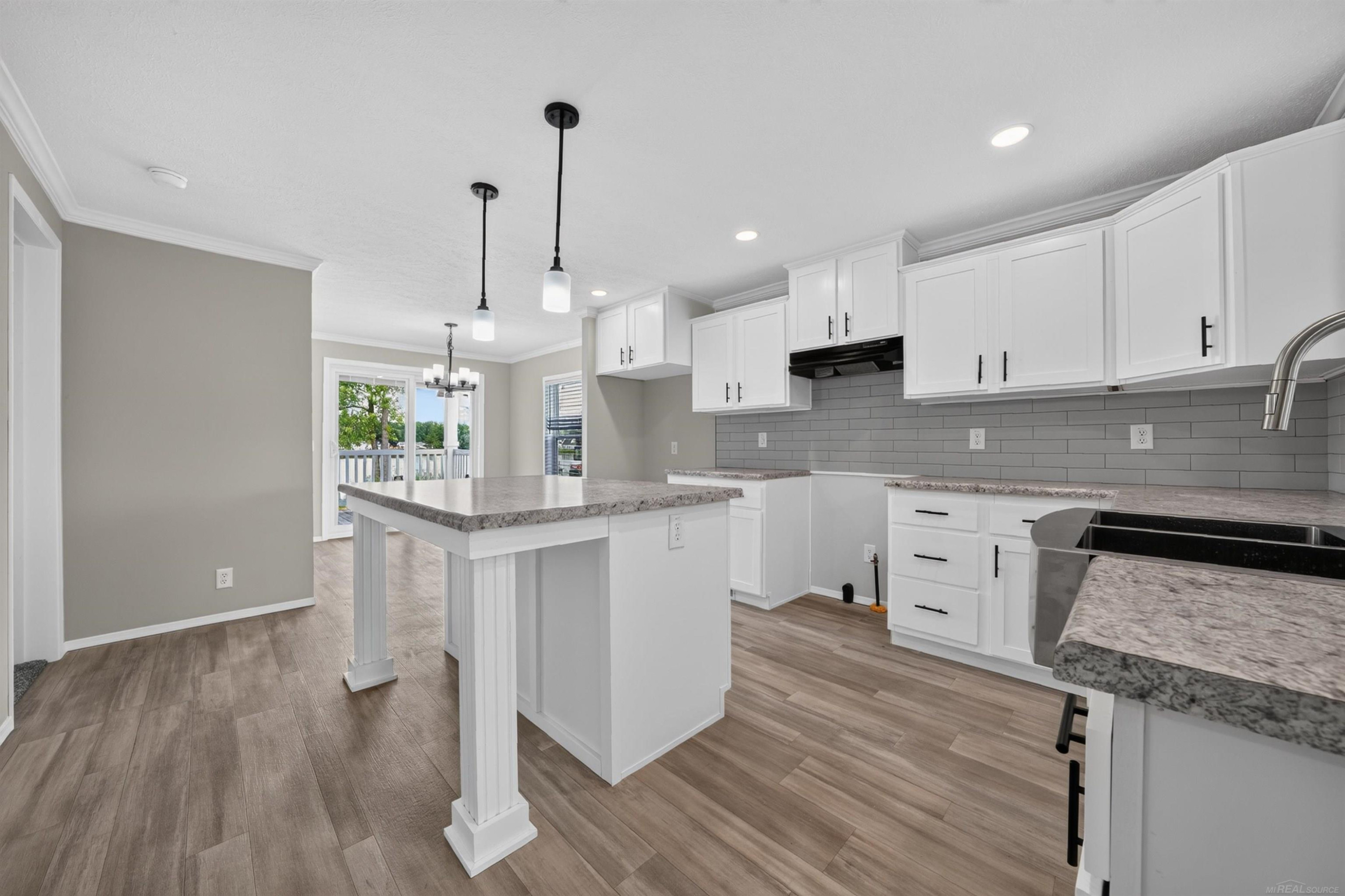 180 Riviera Drive, Lapeer, MI 48446 — Photo 8