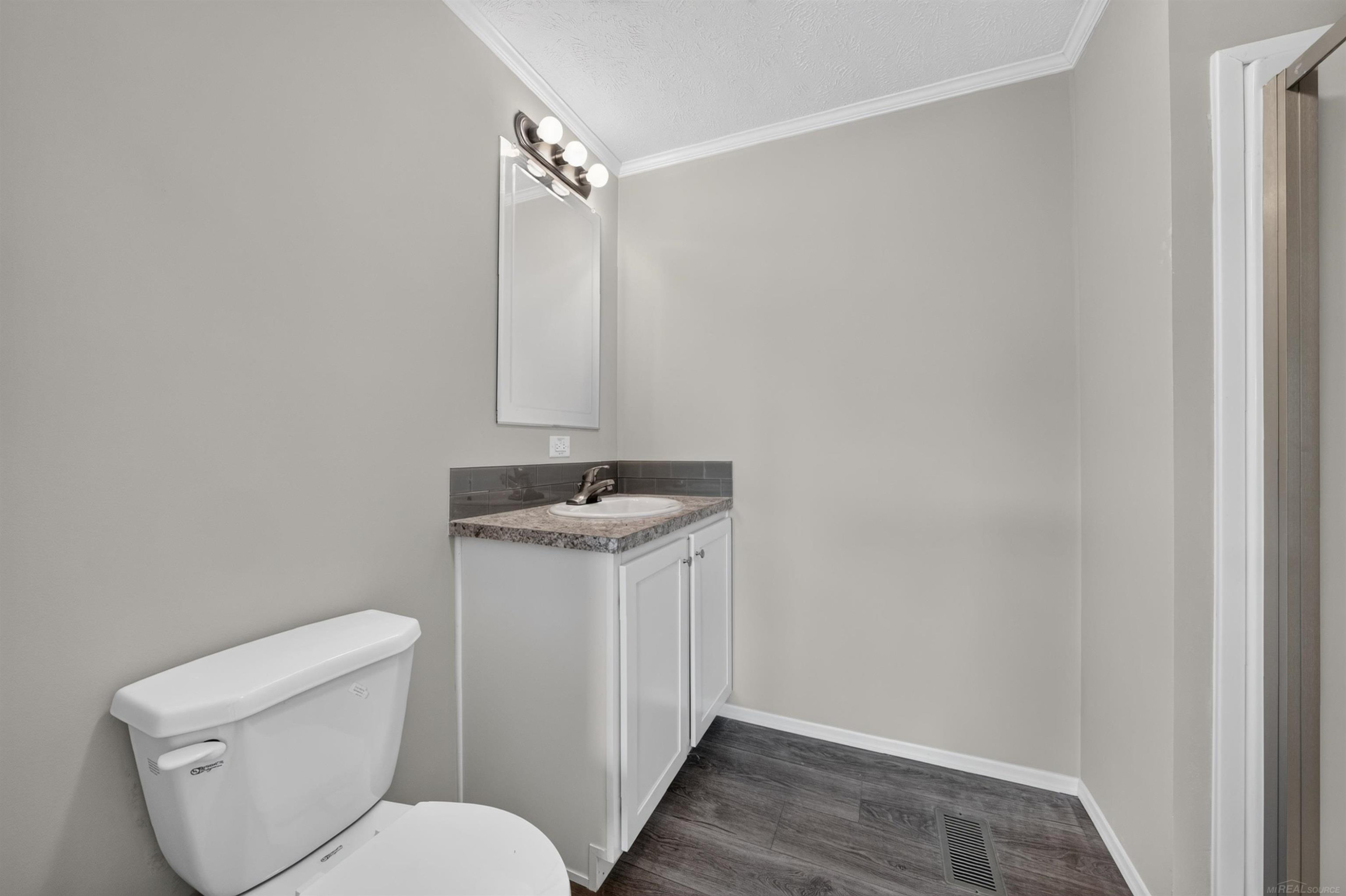 2776 Pinellas Court, Lapeer, MI 48446 — Photo 13