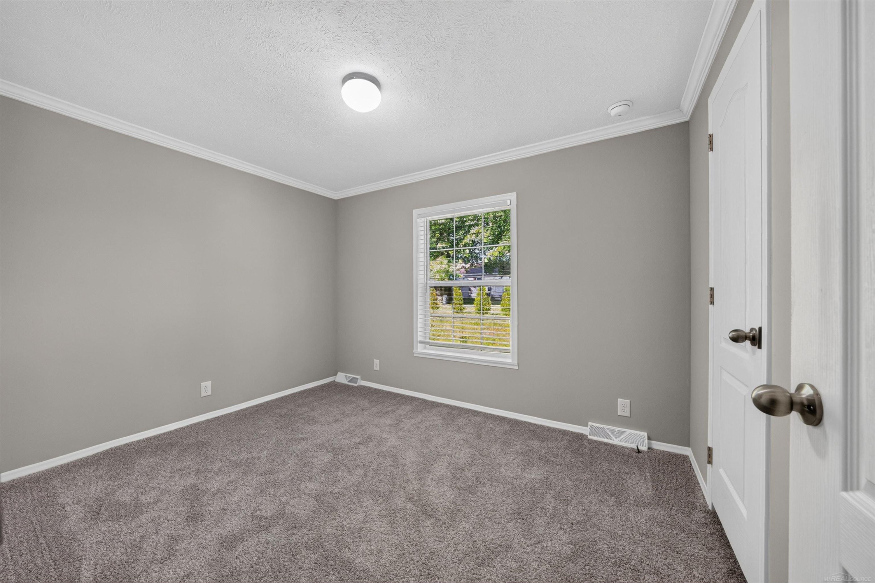 2756 Naples Court, Lapeer, MI 48446 — Photo 13