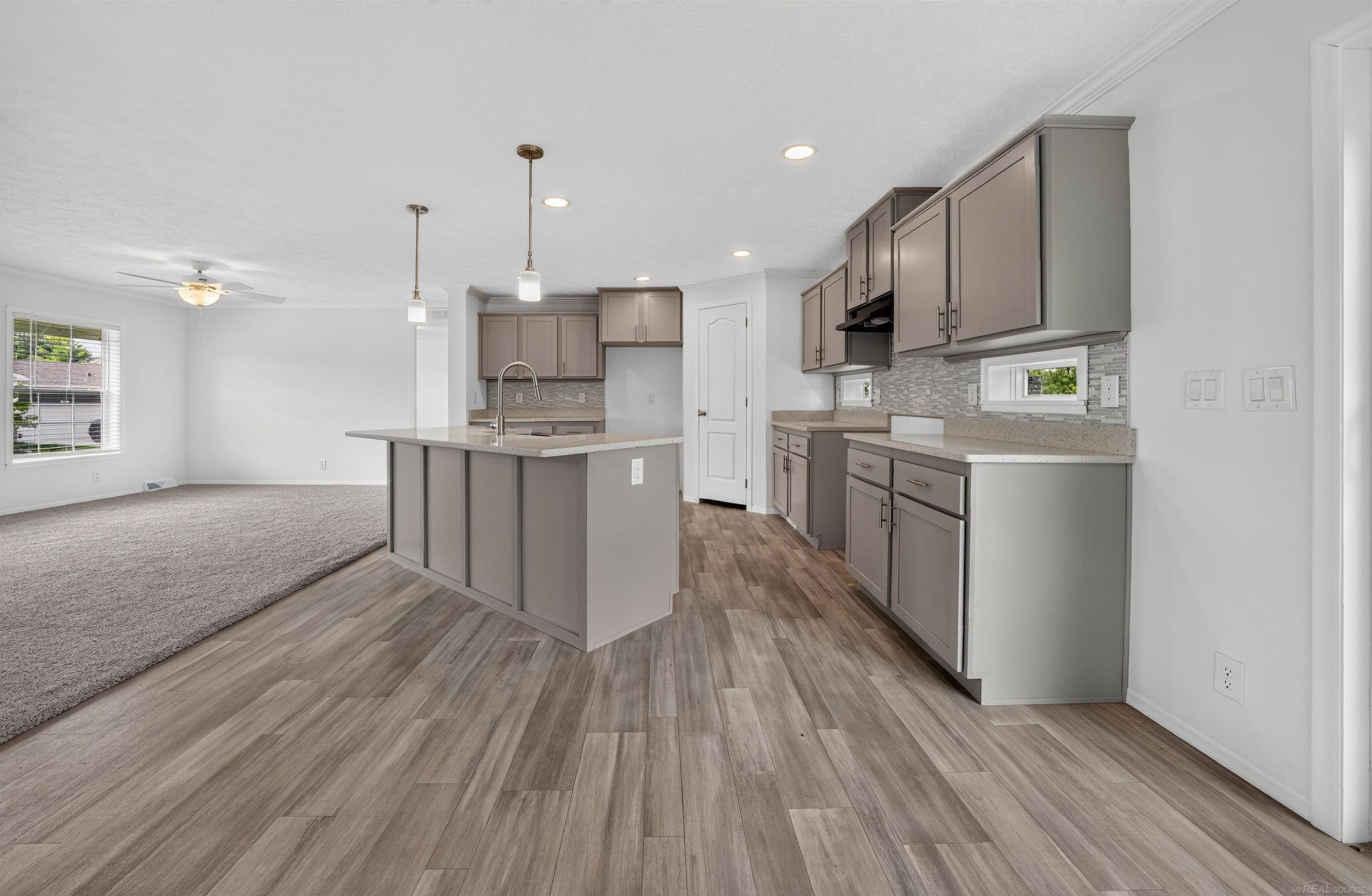 2769 Naples Court, Lapeer, MI 48446 — Photo 10