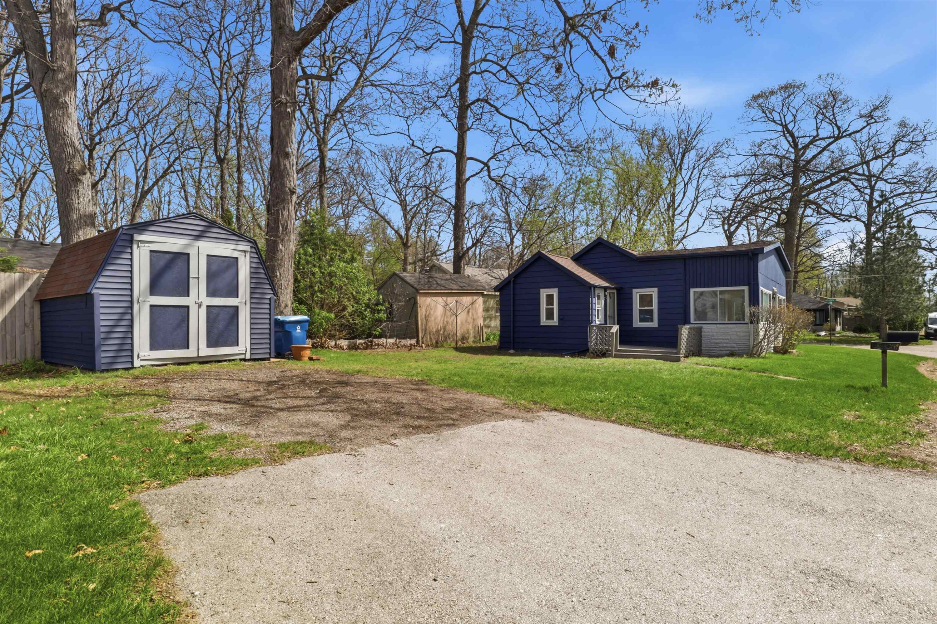 4168 Minnetonka Drive, Linden, MI 48451 — Photo 32