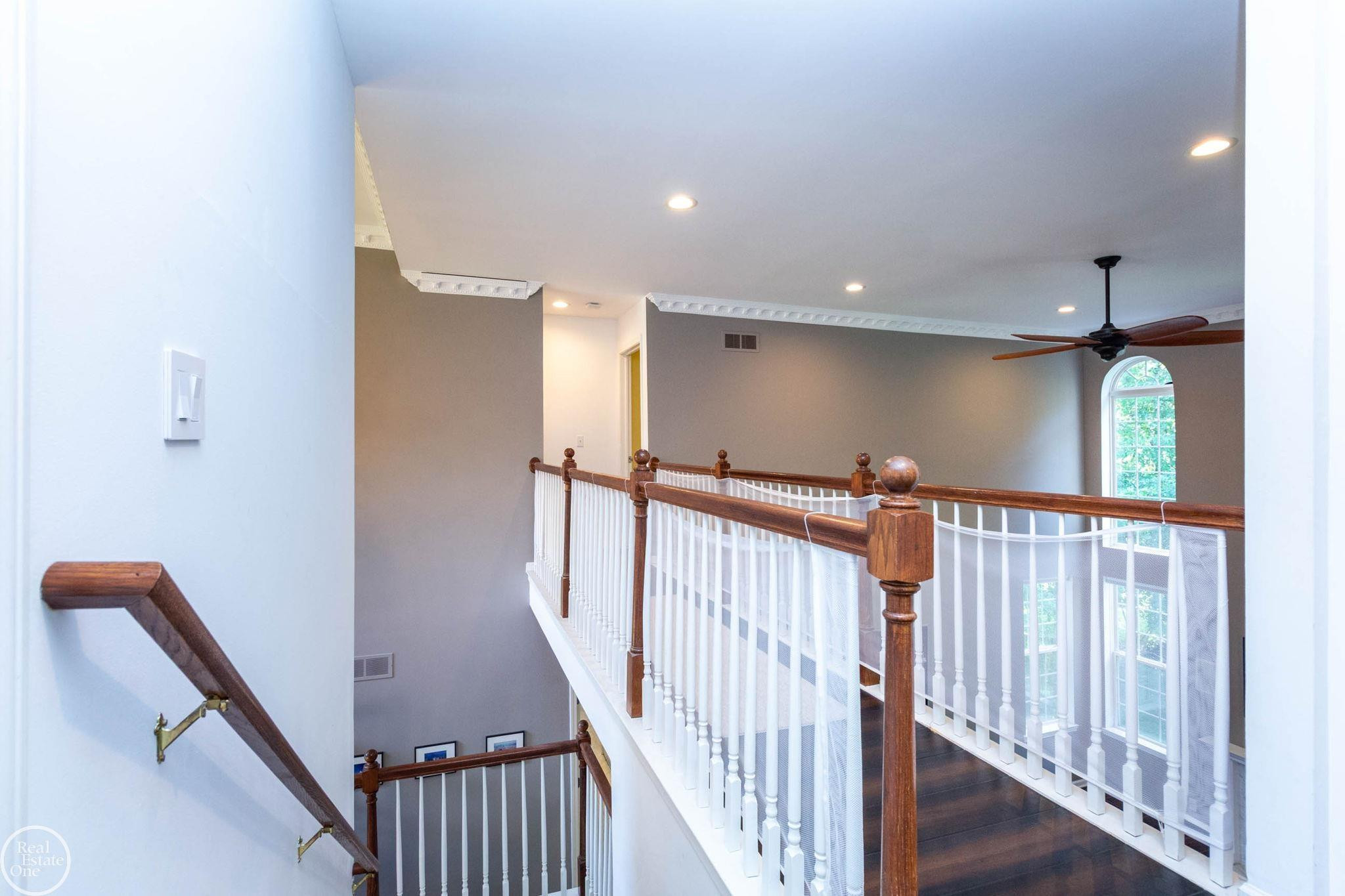 5426 Murray Court, Waterford, MI 48327 — Photo 20
