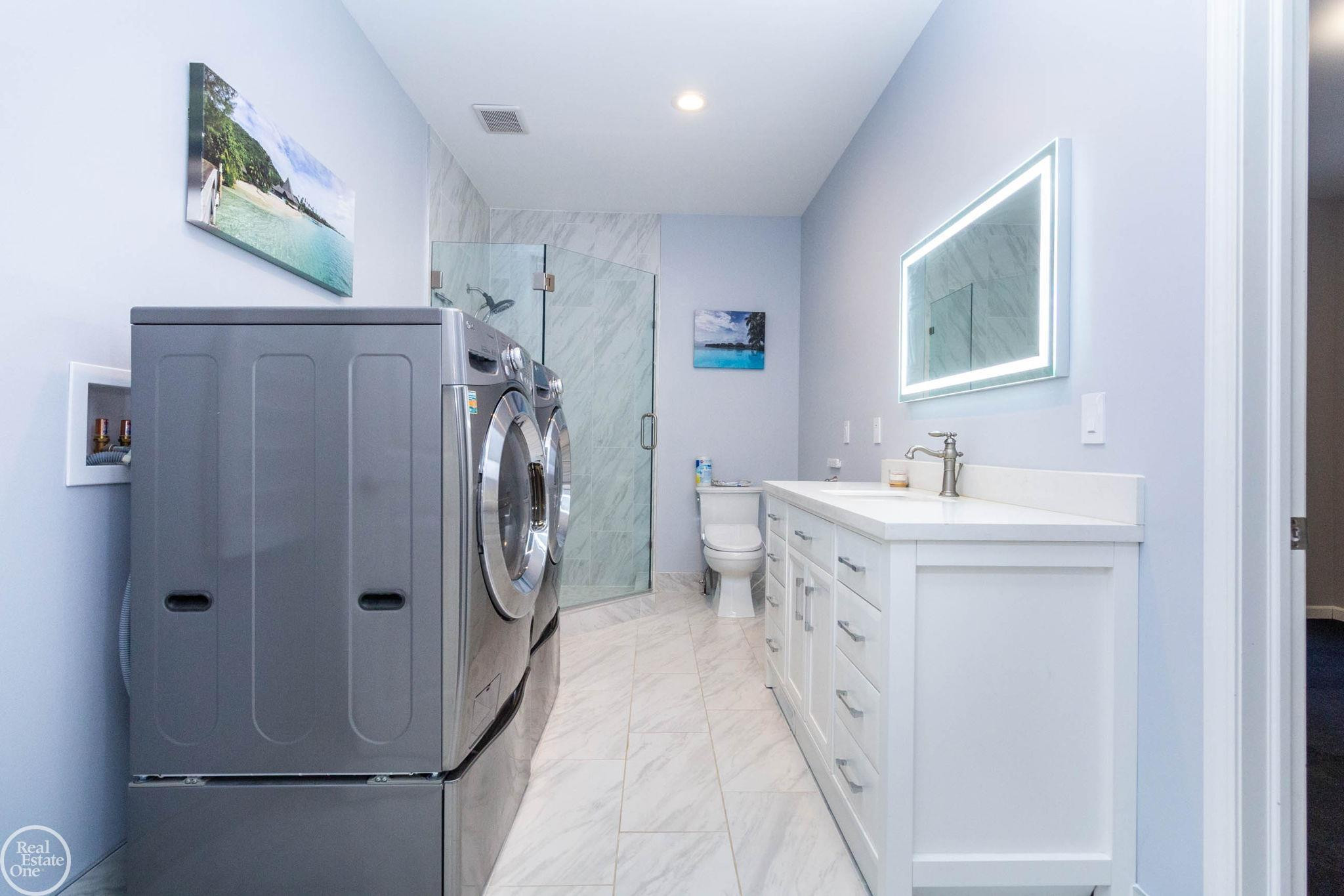 5426 Murray Court, Waterford, MI 48327 — Photo 52