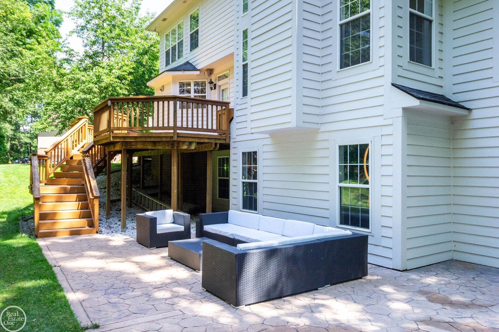 5426 Murray Court, Waterford, MI 48327 — Photo 74