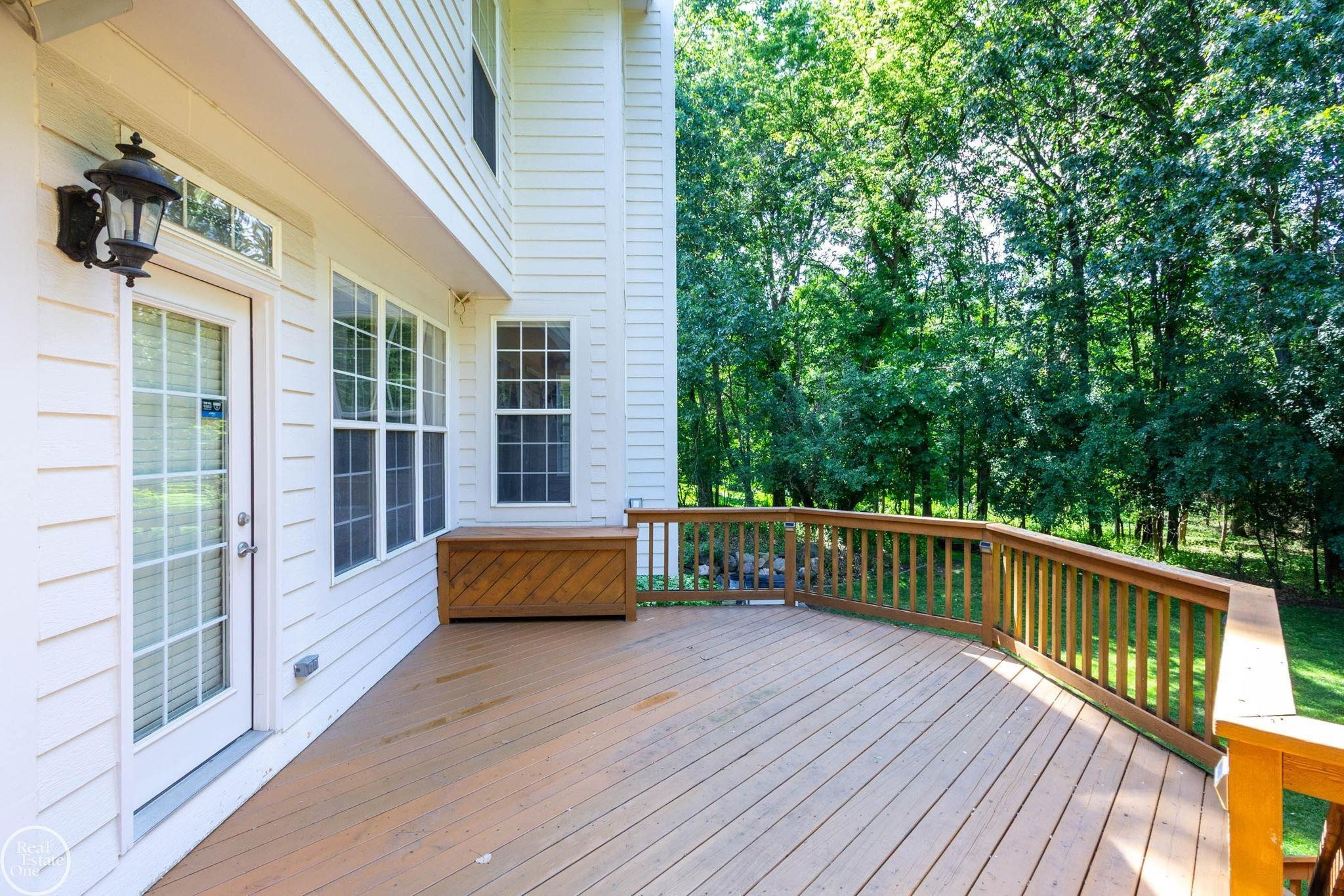 5426 Murray Court, Waterford, MI 48327 — Photo 78