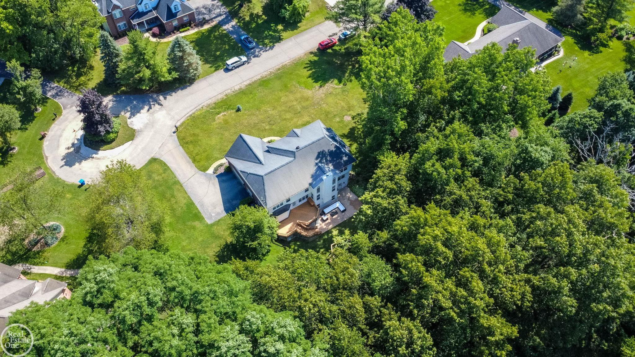 5426 Murray Court, Waterford, MI 48327 — Photo 83