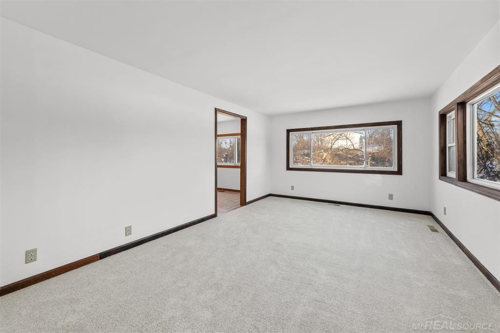 69455 Hicks Road, MI — Photo 16