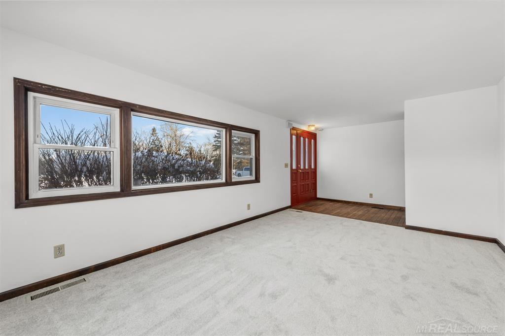 69455 Hicks Road, MI — Photo 17
