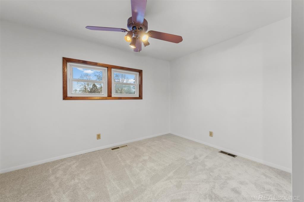 69455 Hicks Road, MI — Photo 18
