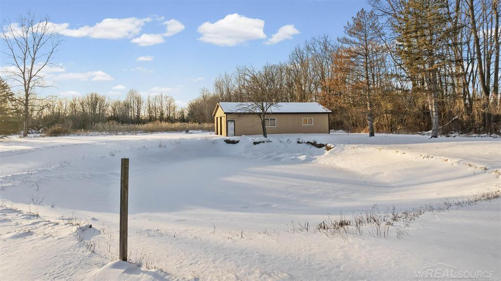 69455 Hicks Road, MI — Photo 32