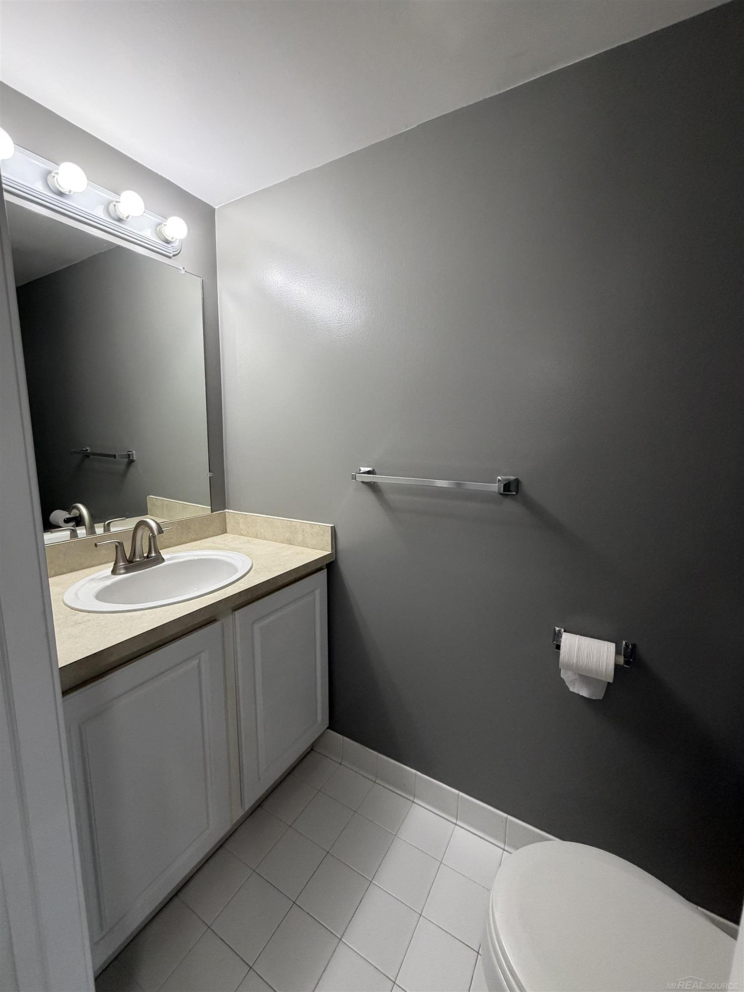 29740 Amy Lane, MI 48047 — Photo 12