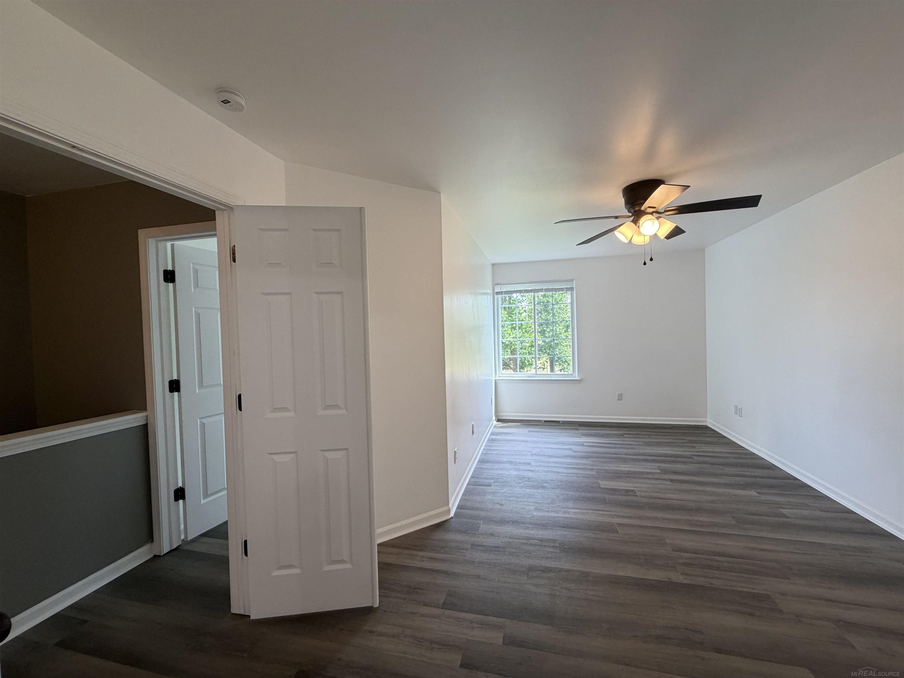 29740 Amy Lane, MI 48047 — Photo 15