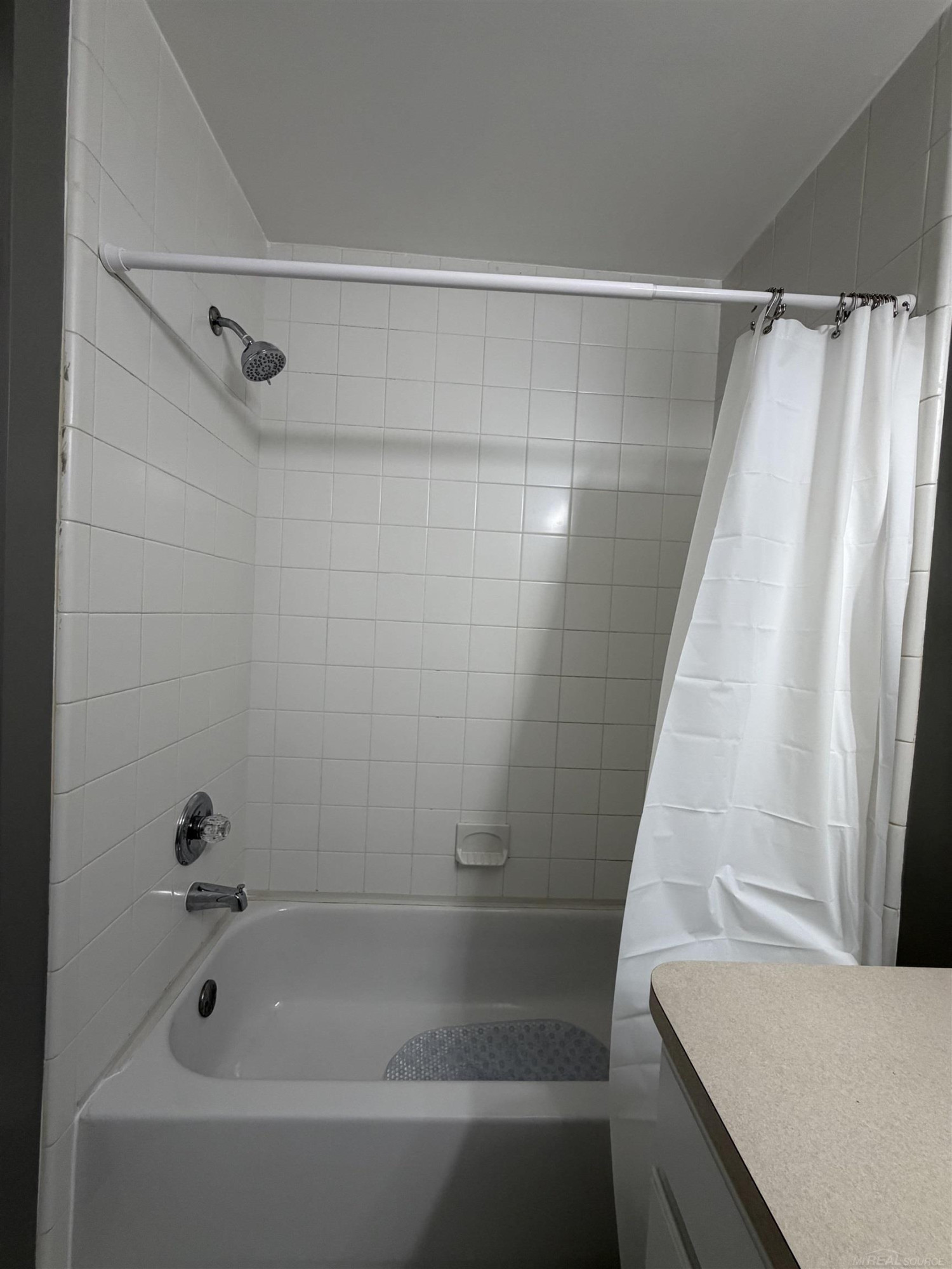 29740 Amy Lane, MI 48047 — Photo 19