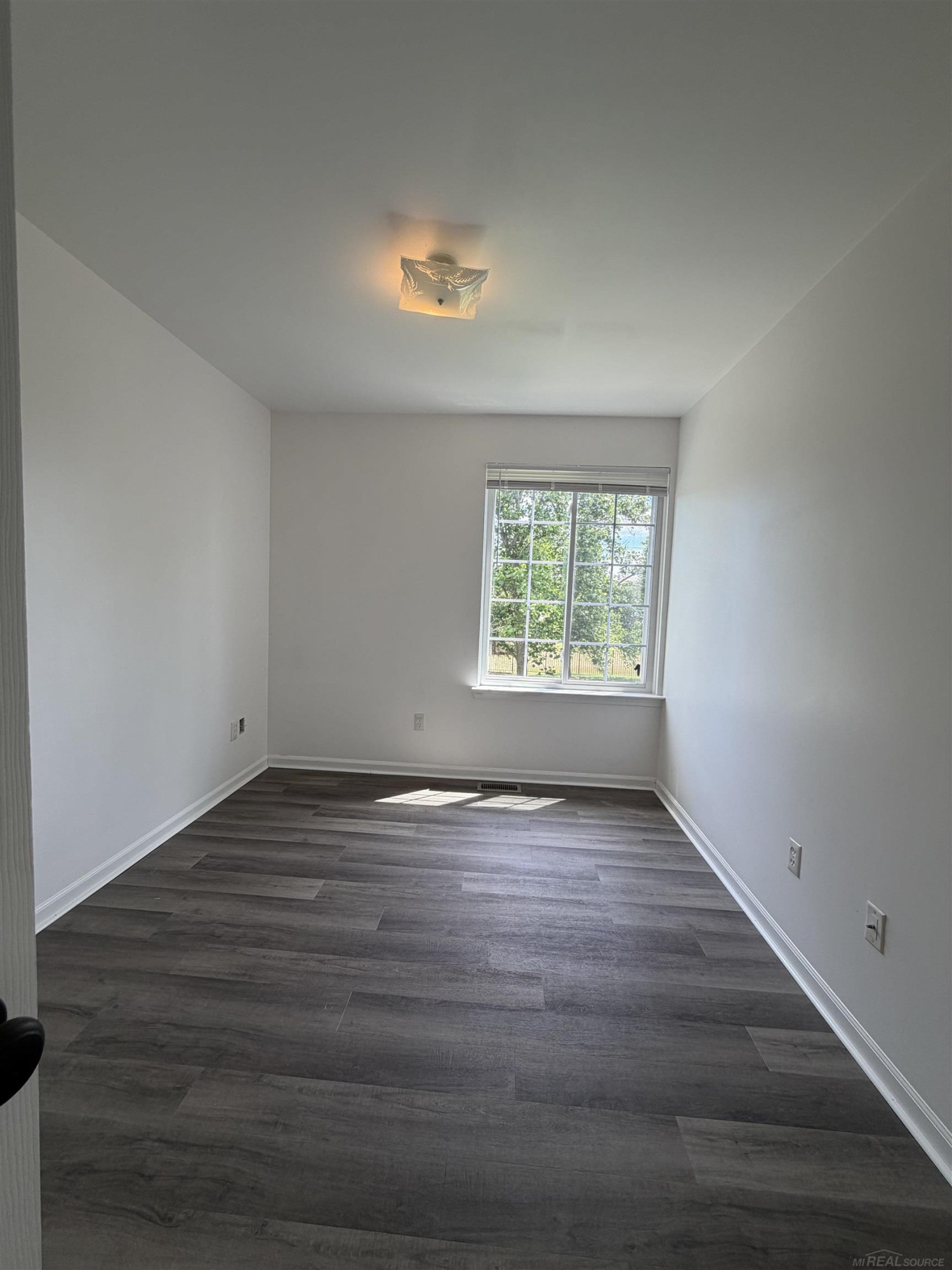 29740 Amy Lane, MI 48047 — Photo 21