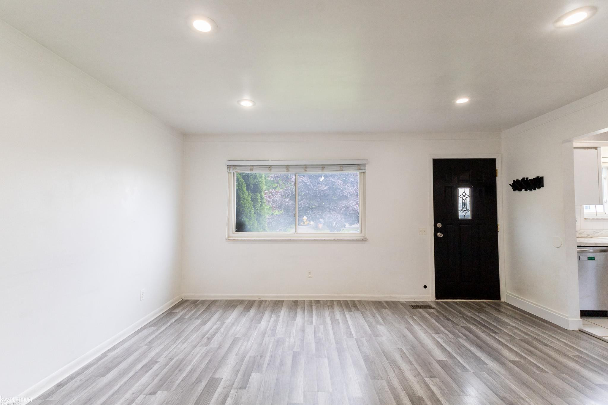 4153 NORBERT Street, Warren, MI 48091 — Photo 8
