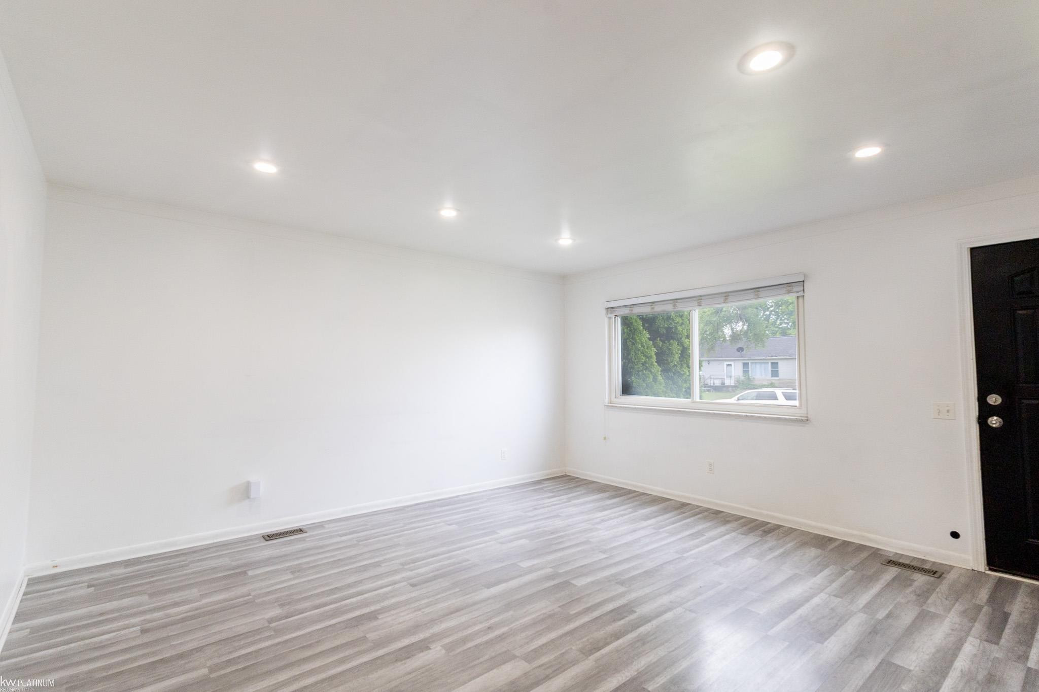 4153 NORBERT Street, Warren, MI 48091 — Photo 10