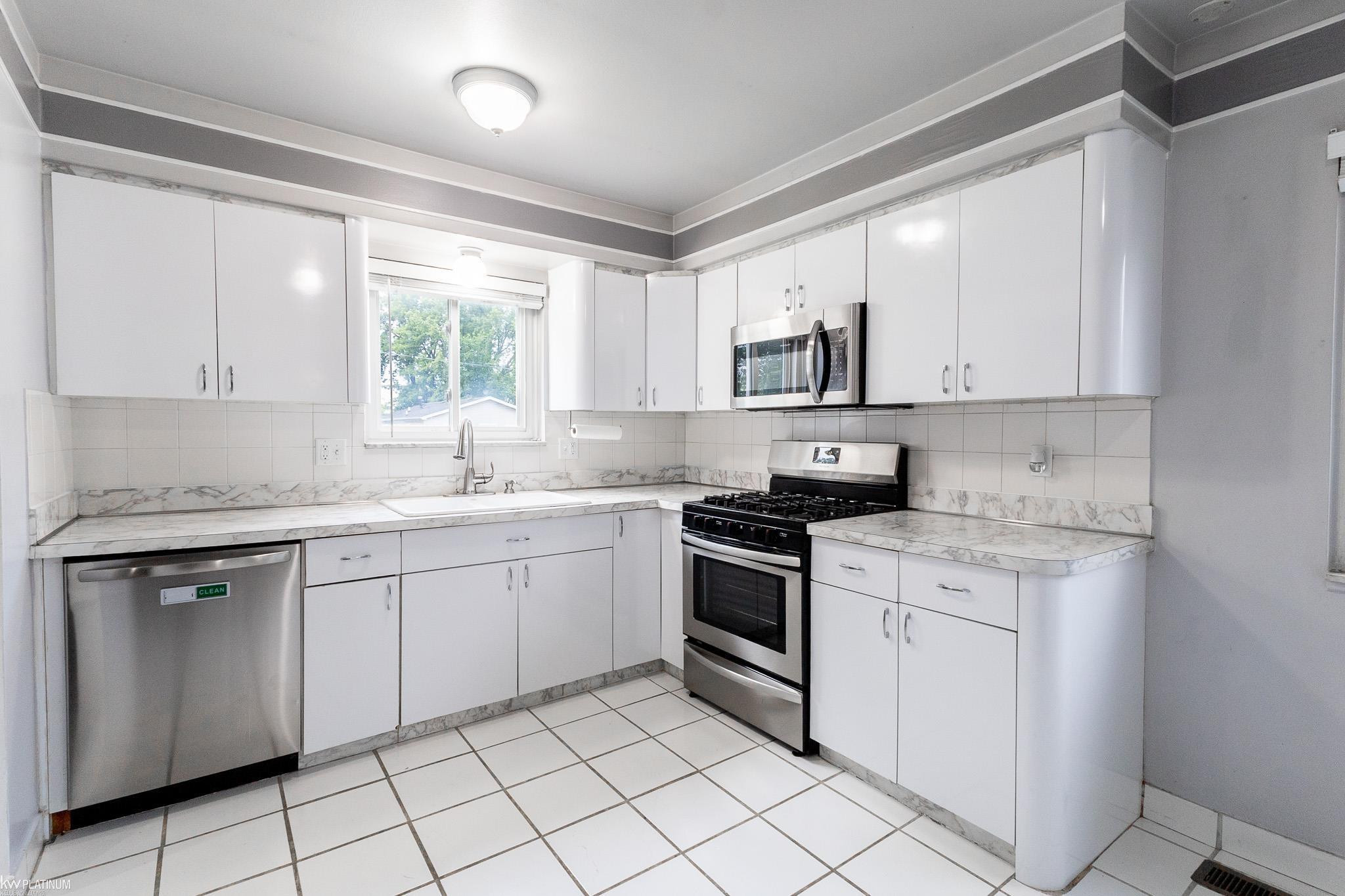 4153 NORBERT Street, Warren, MI 48091 — Photo 14