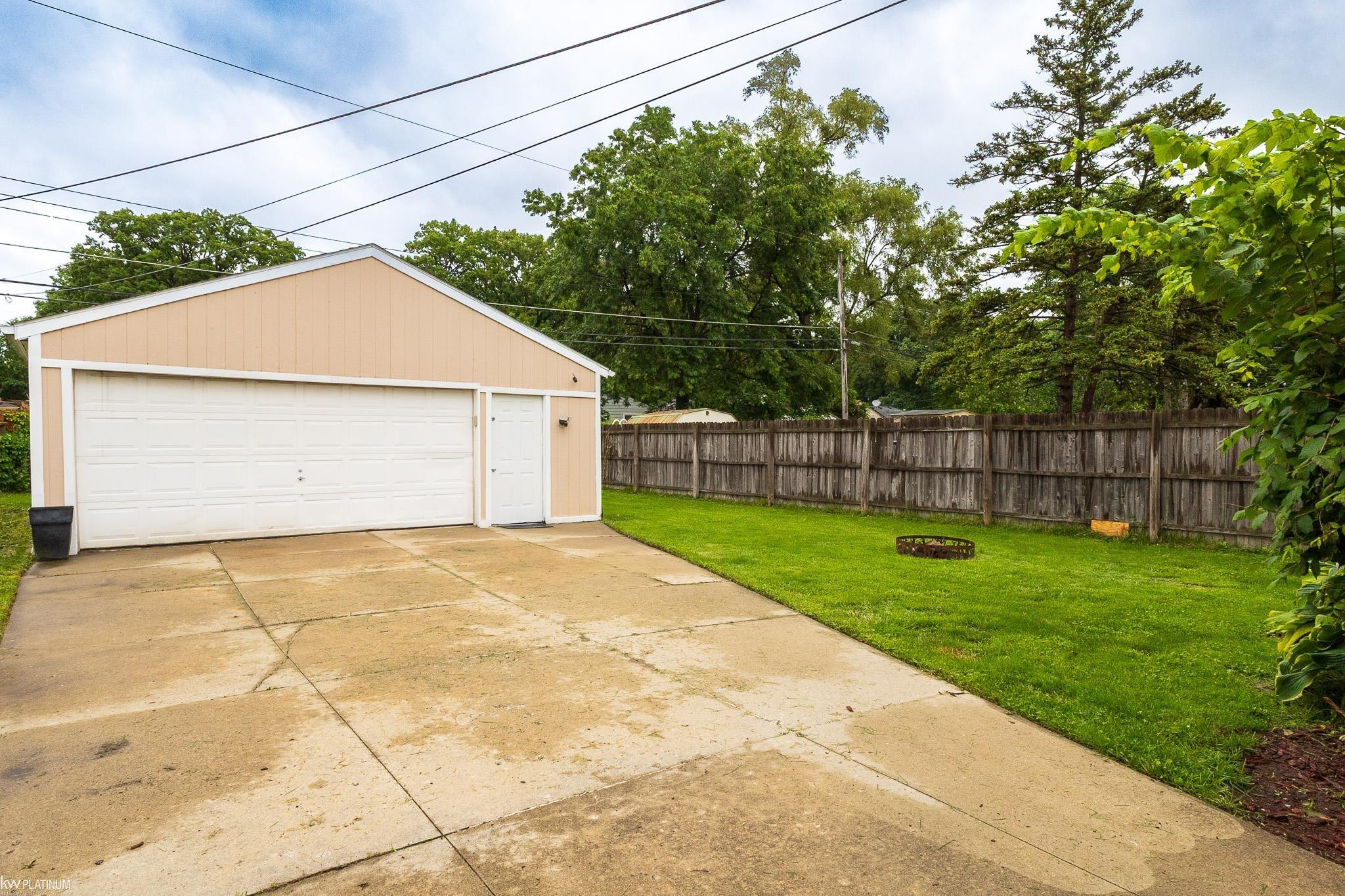 4153 NORBERT Street, Warren, MI 48091 — Photo 42