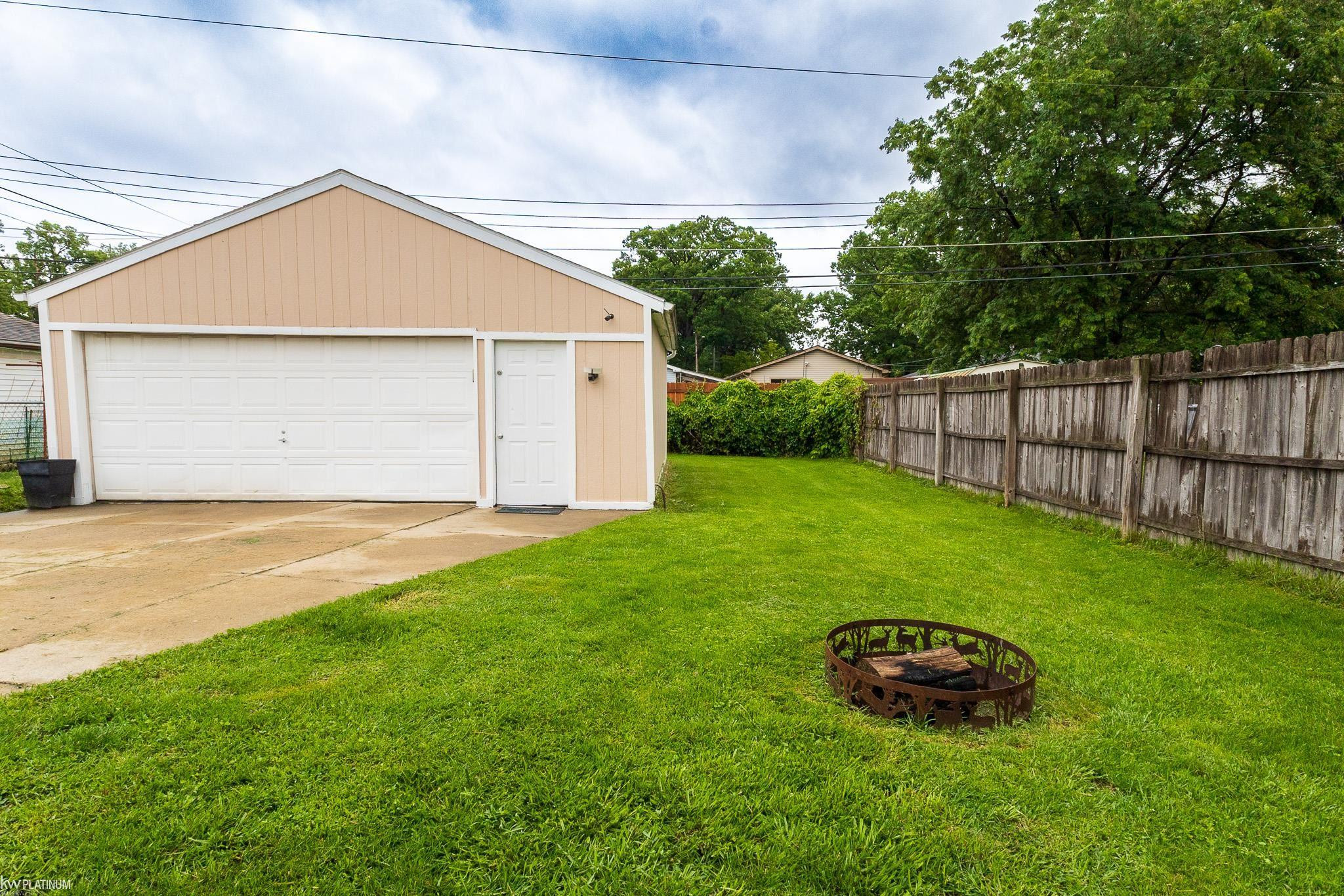 4153 NORBERT Street, Warren, MI 48091 — Photo 45