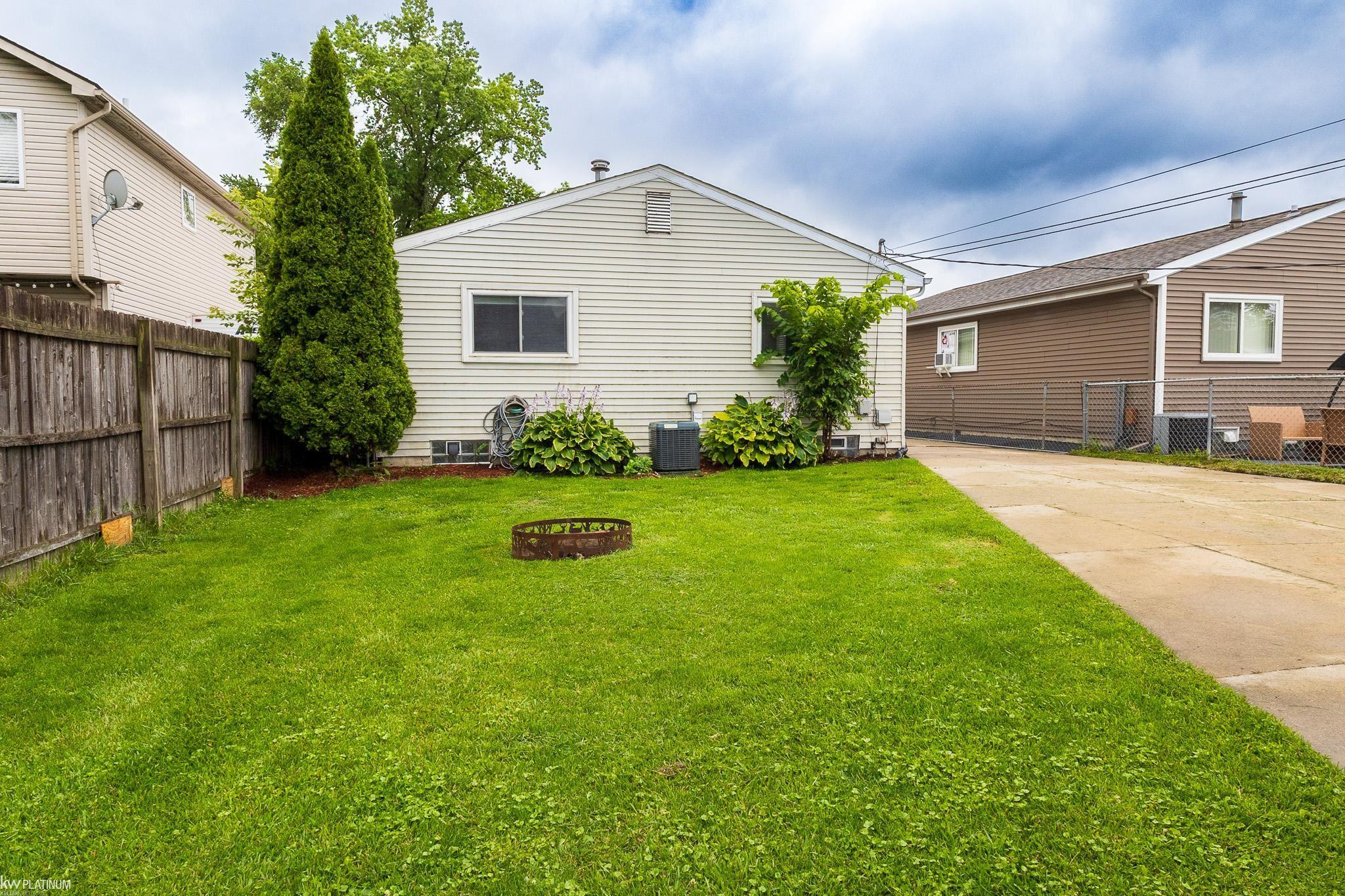 4153 NORBERT Street, Warren, MI 48091 — Photo 46