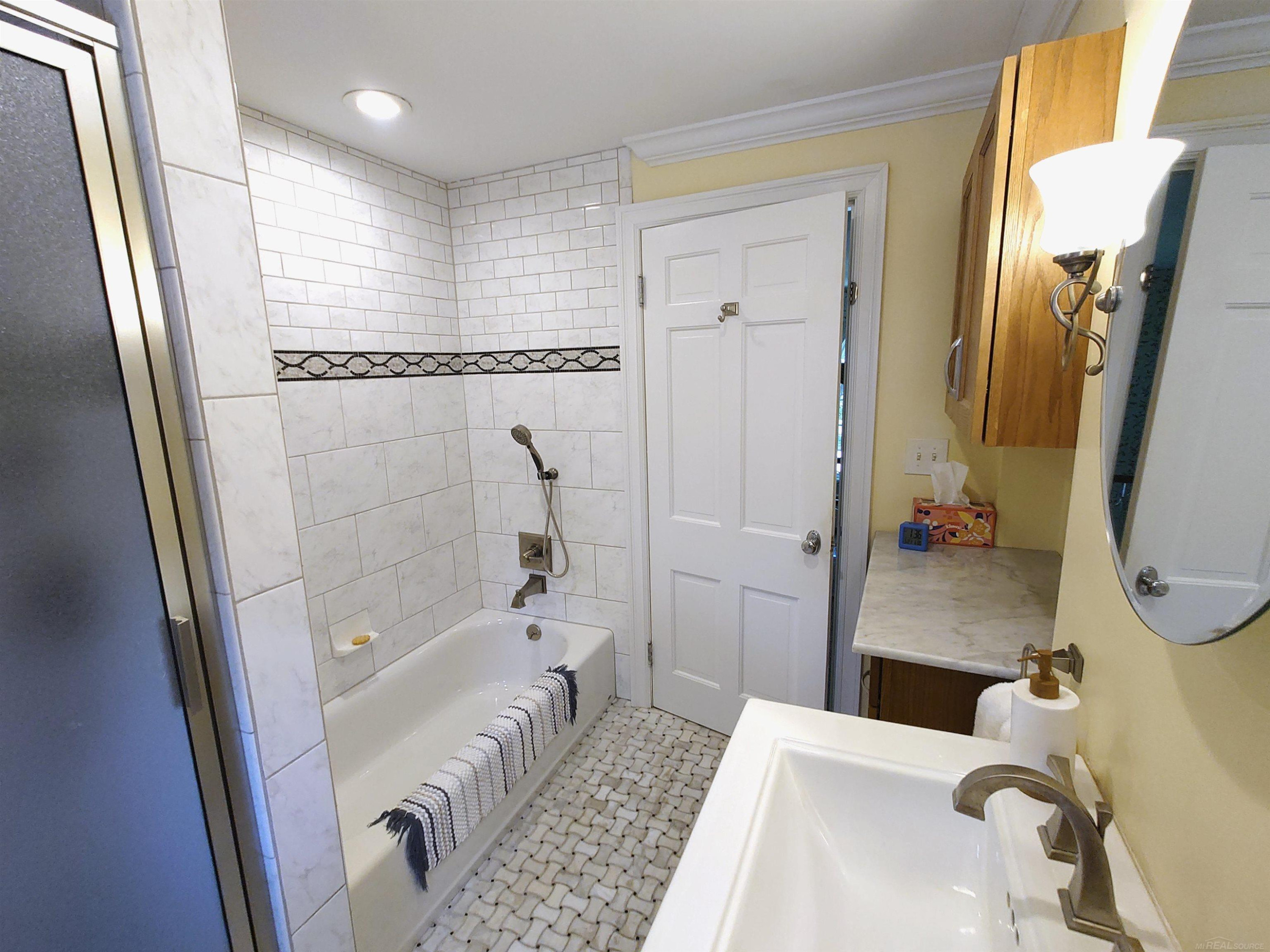 130 S Wilson Boulevard, Mount Clemens, MI 48043 — Photo 42