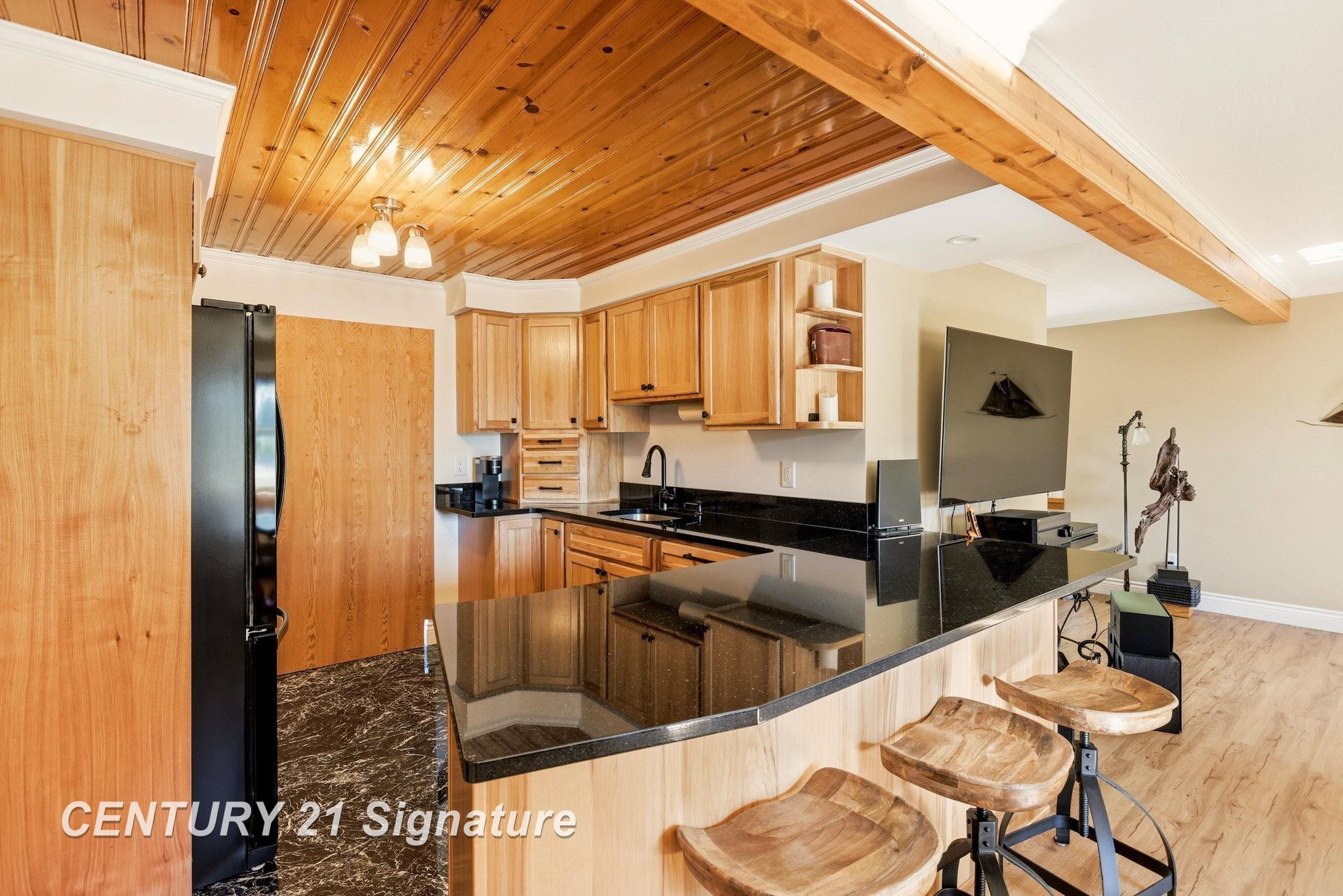 4065 N River Road, Freeland, MI 48623 — Photo 5