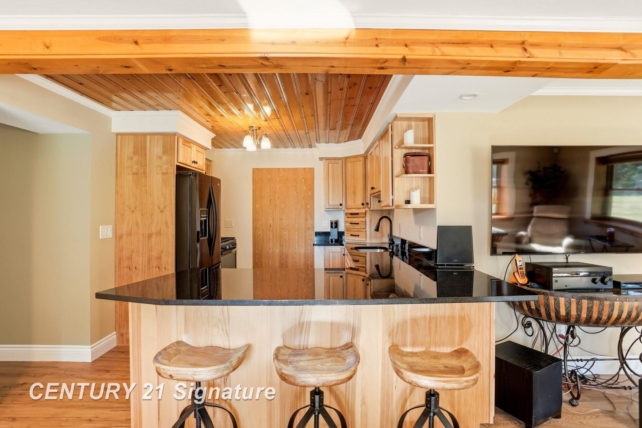 4065 N River Road, Freeland, MI 48623 — Photo 6