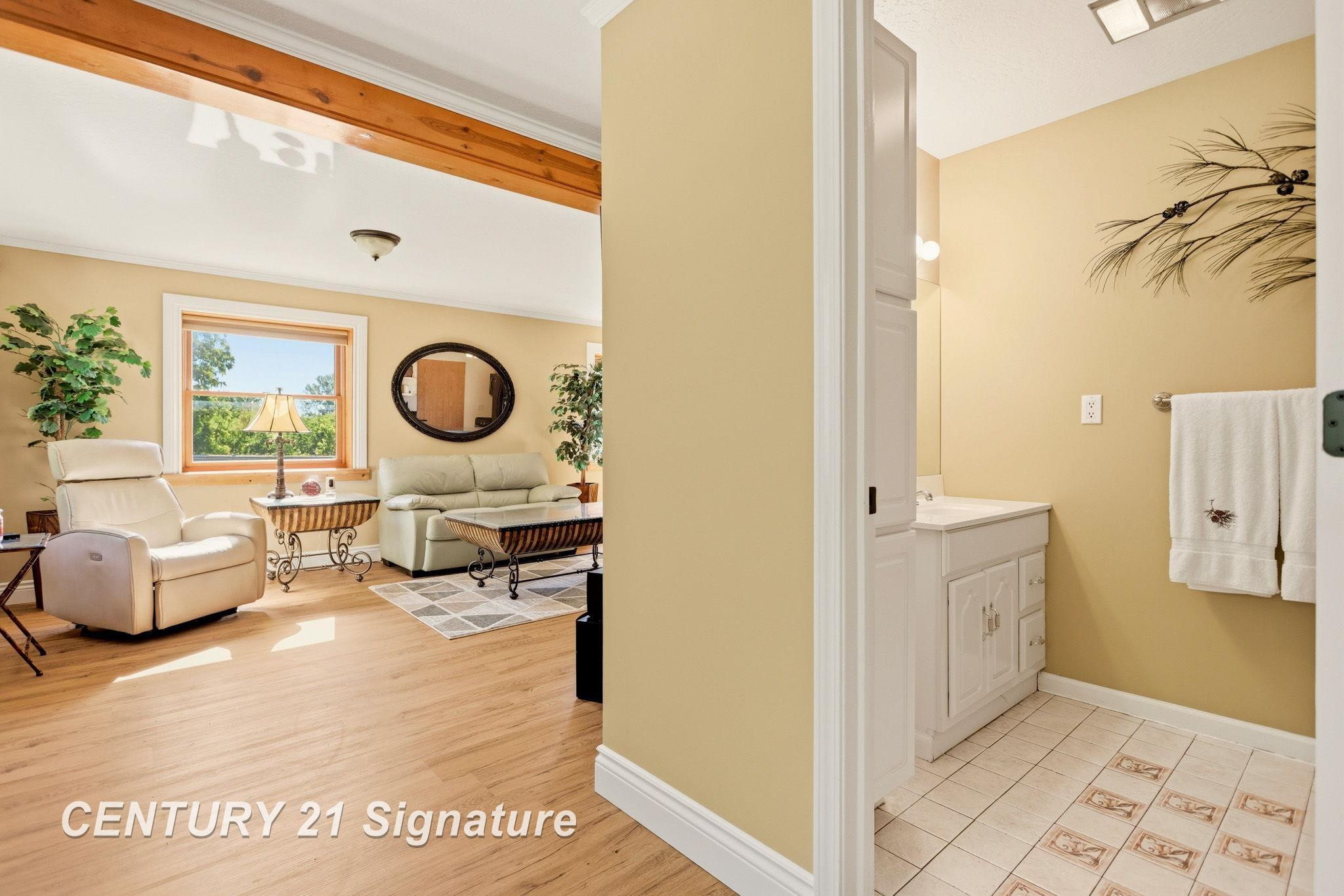 4065 N River Road, Freeland, MI 48623 — Photo 26
